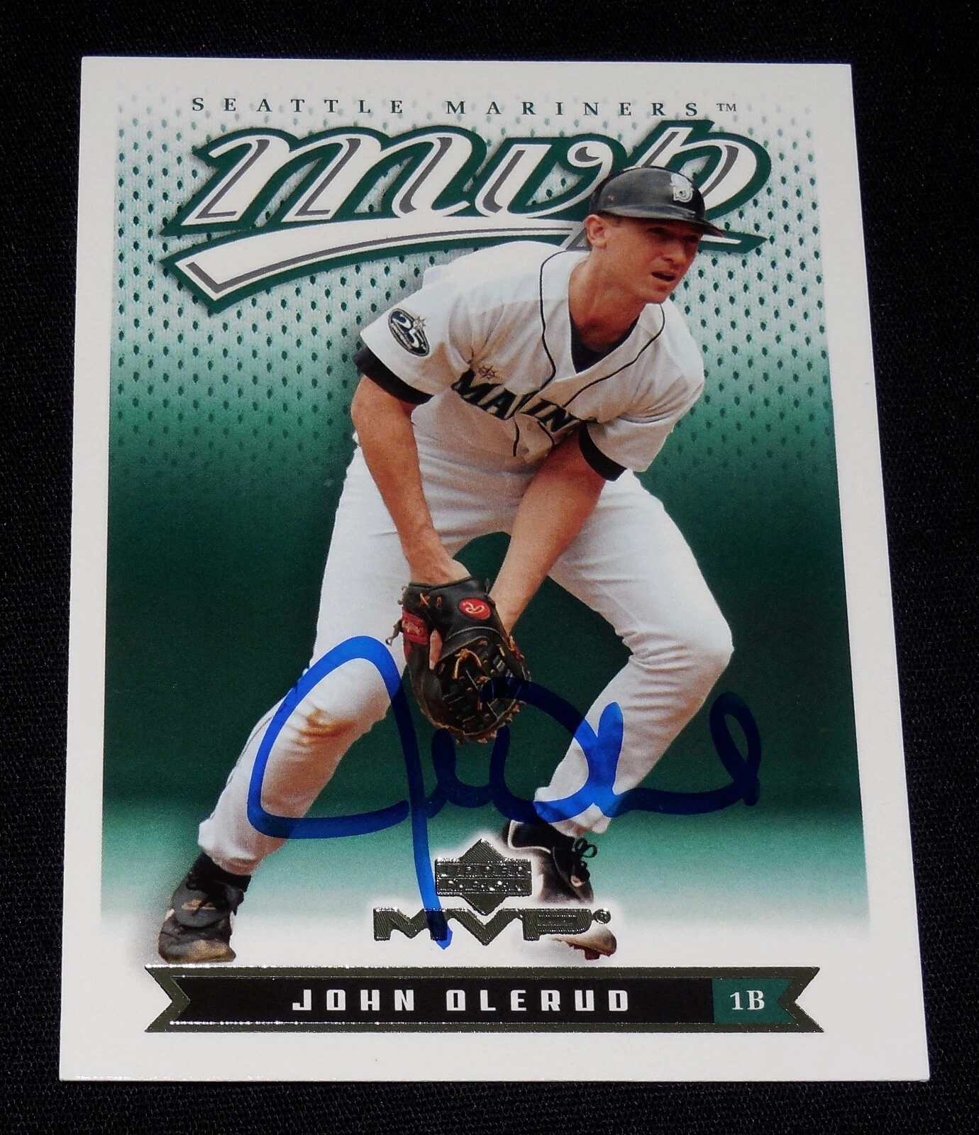JOHN OLERUD AUTOGRAPHED 2003 UPPER DECK 