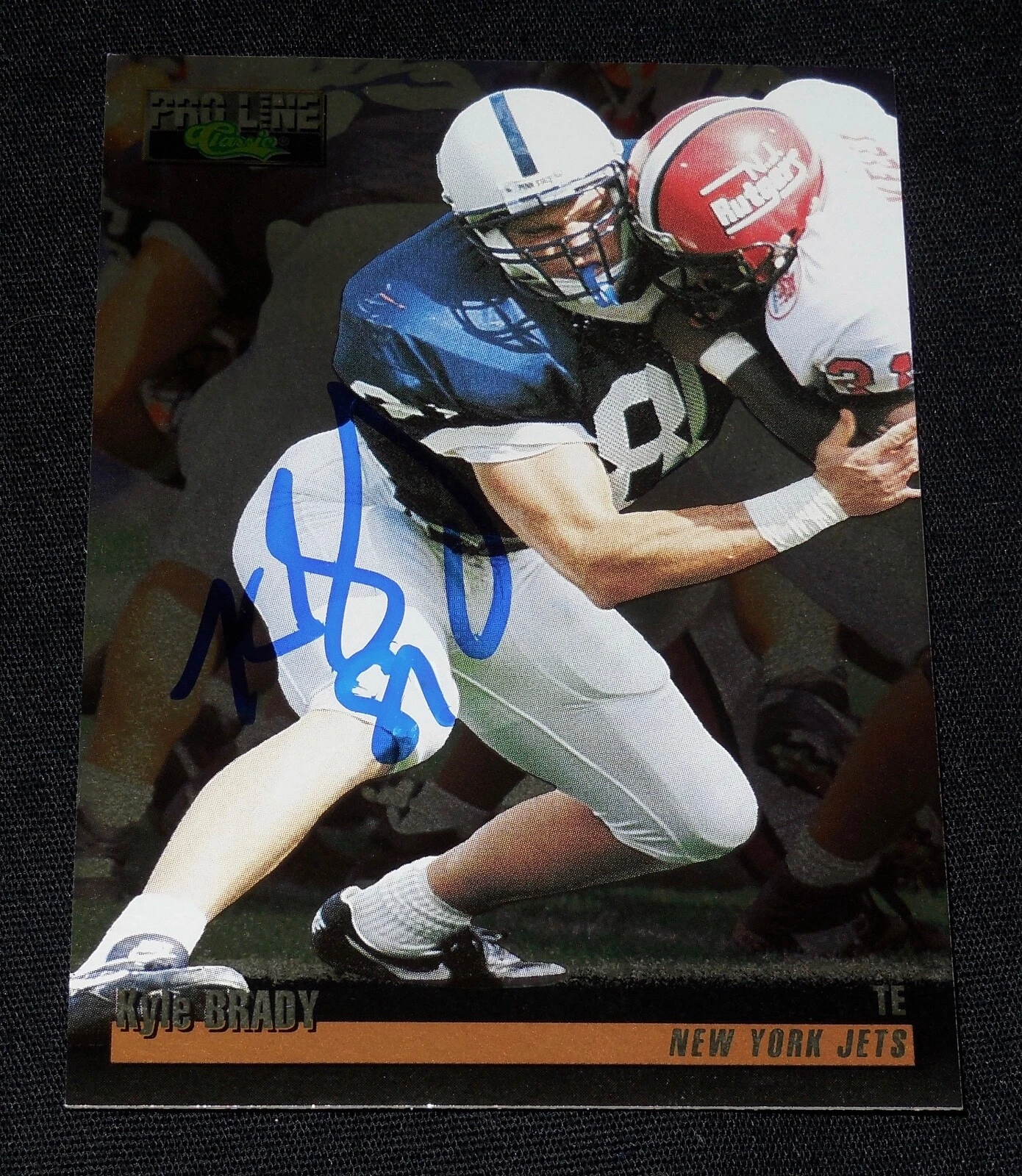 KYLE BRADY 1995 CLASSIC PROLINE AUTOGRAPHED FOOTBALL ROOKIE CARD (NEW YORK JETS)