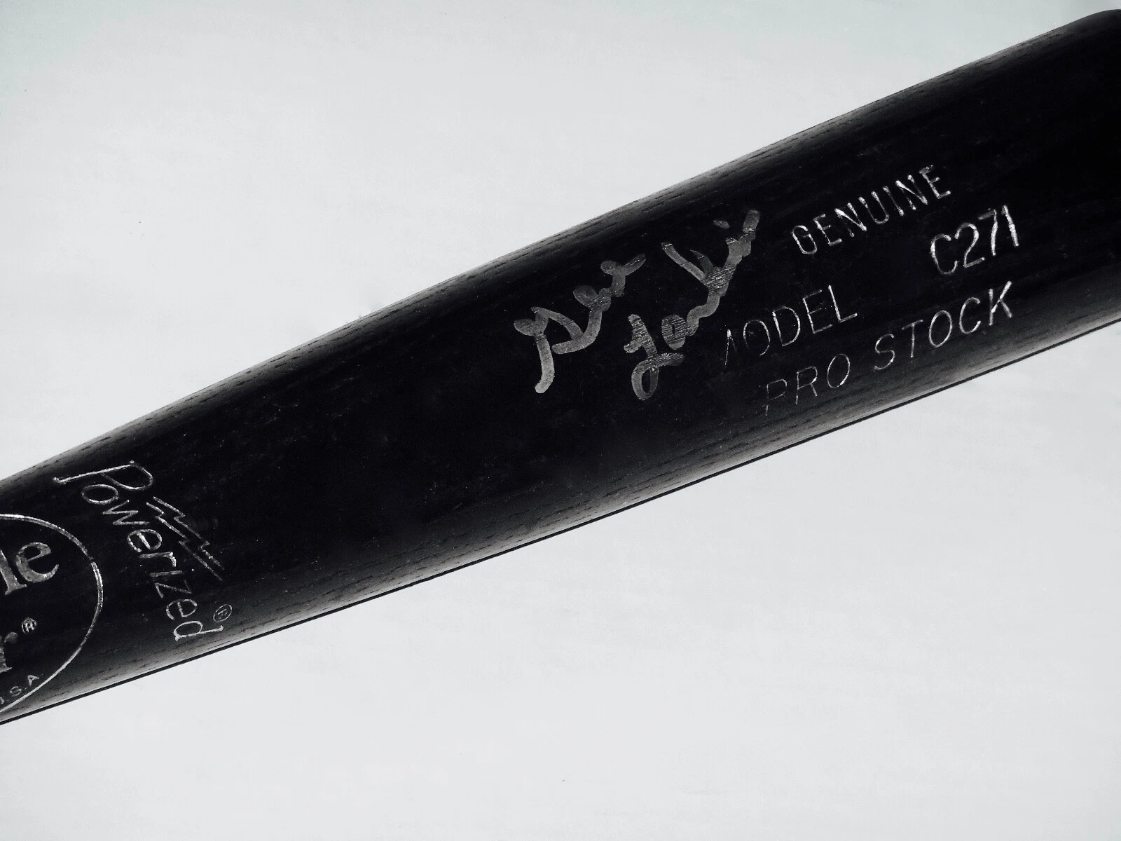 GENE LARKIN AUTOGRAPHED BAT (MINNESOTA TWINS) - Spring Training Used Bat!