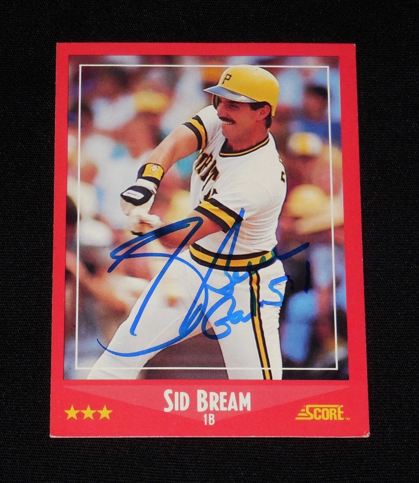 SID BREAM 1988 SCORE AUTOGRAPHED BASEBALL CARD (PITTSBURGH PIRATES)