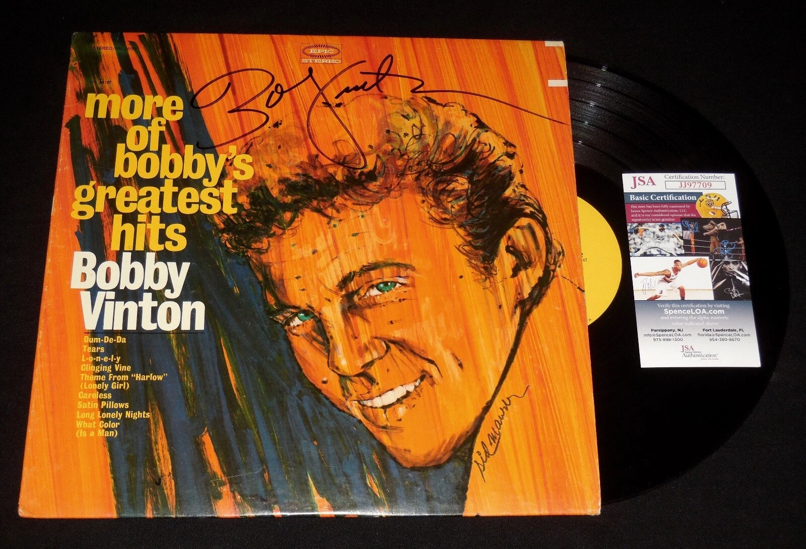BOBBY VINTON AUTOGRAPHED RECORD ALBUM (GREATEST HITS) - JSA COA!