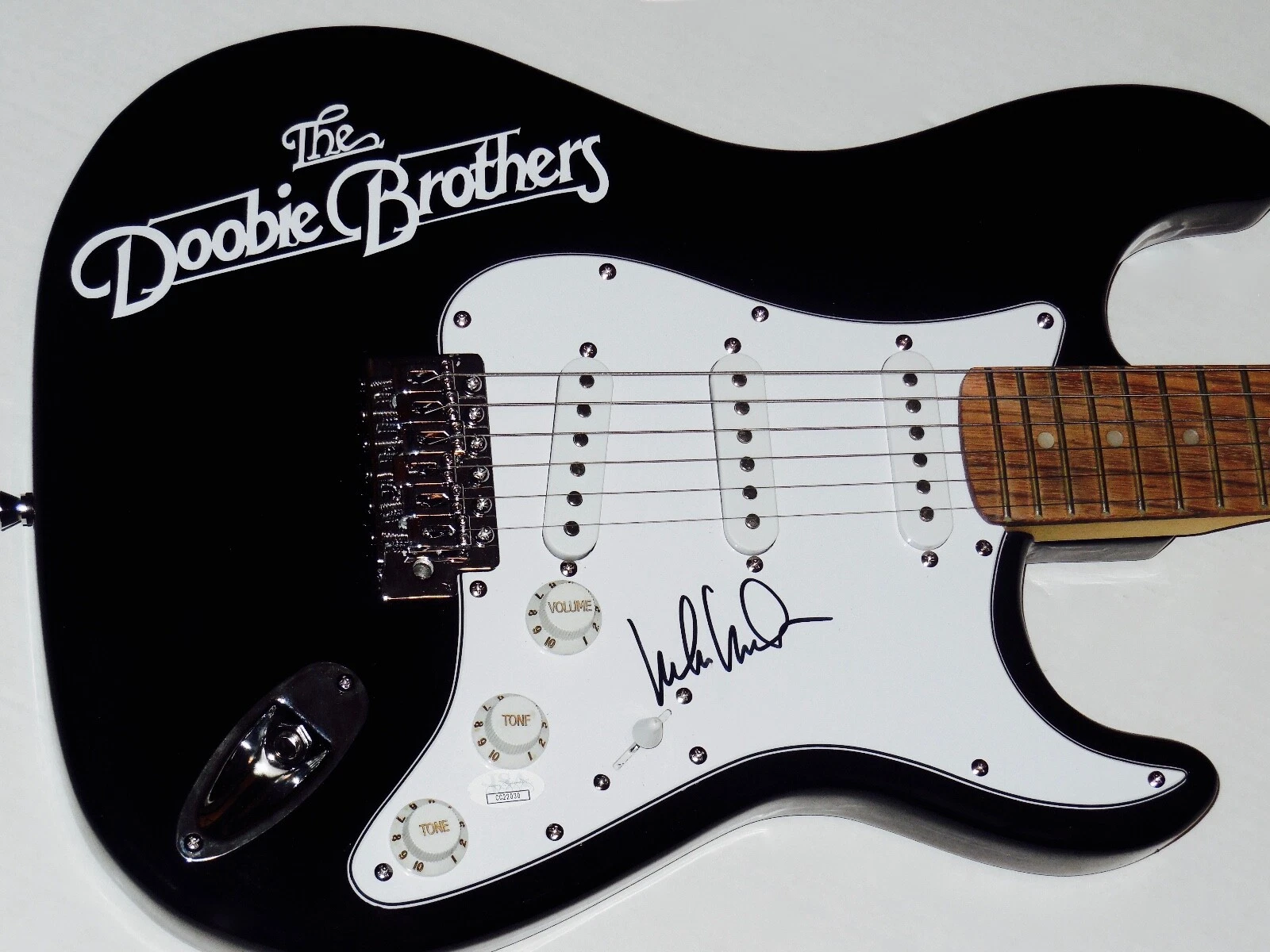 MICHAEL MCDONALD AUTOGRAPHED GUITAR (THE DOOBIE BROTHERS) - JSA STICKER ONLY!