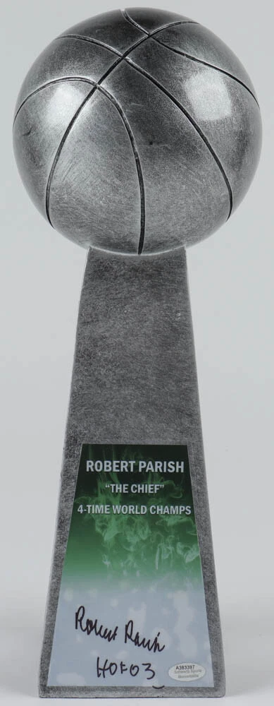 ROBERT PARISH AUTOGRAPHED 14
