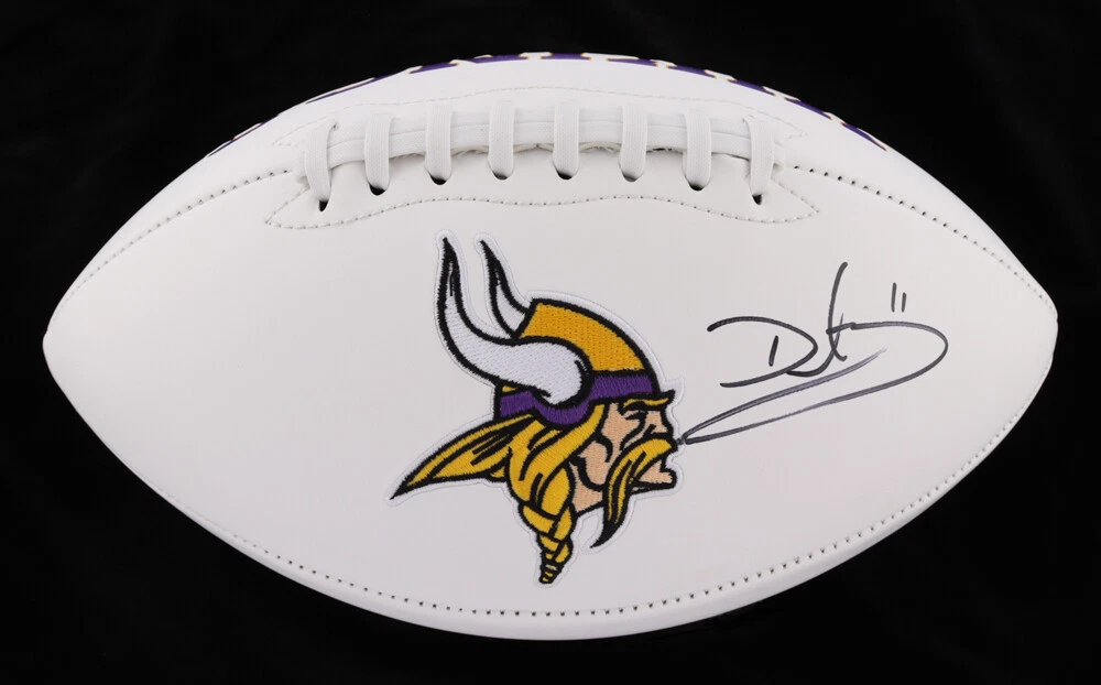DAUNTE CULPEPPER AUTOGRAPHED FOOTBALL (MINNESOTA VIKINGS) - JSA COA!
