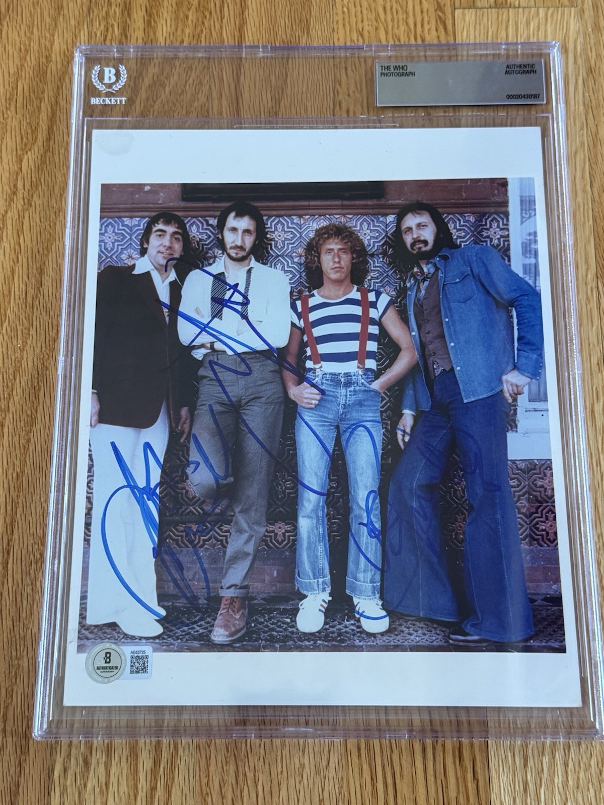 The Who Signed Photo Beckett Slab Pete Townshend Roger Daltrey John Entwistle