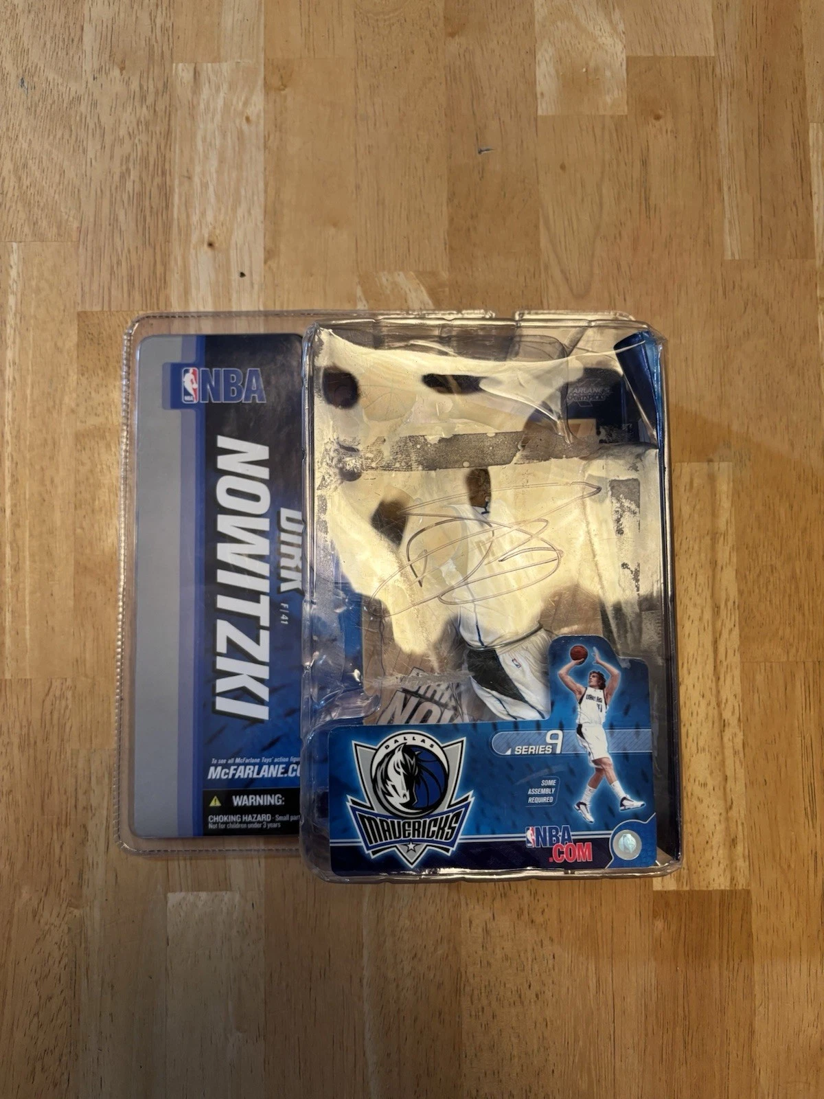 Dirk Nowitzki  Series 9 NBA Autographed Signed McFarlane Sports Figure. JSA Coa