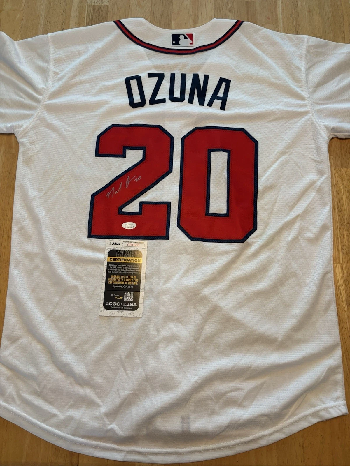 MARCELL OZUNA Signed Autographed Atlanta Braves Jersey . JSA Coa