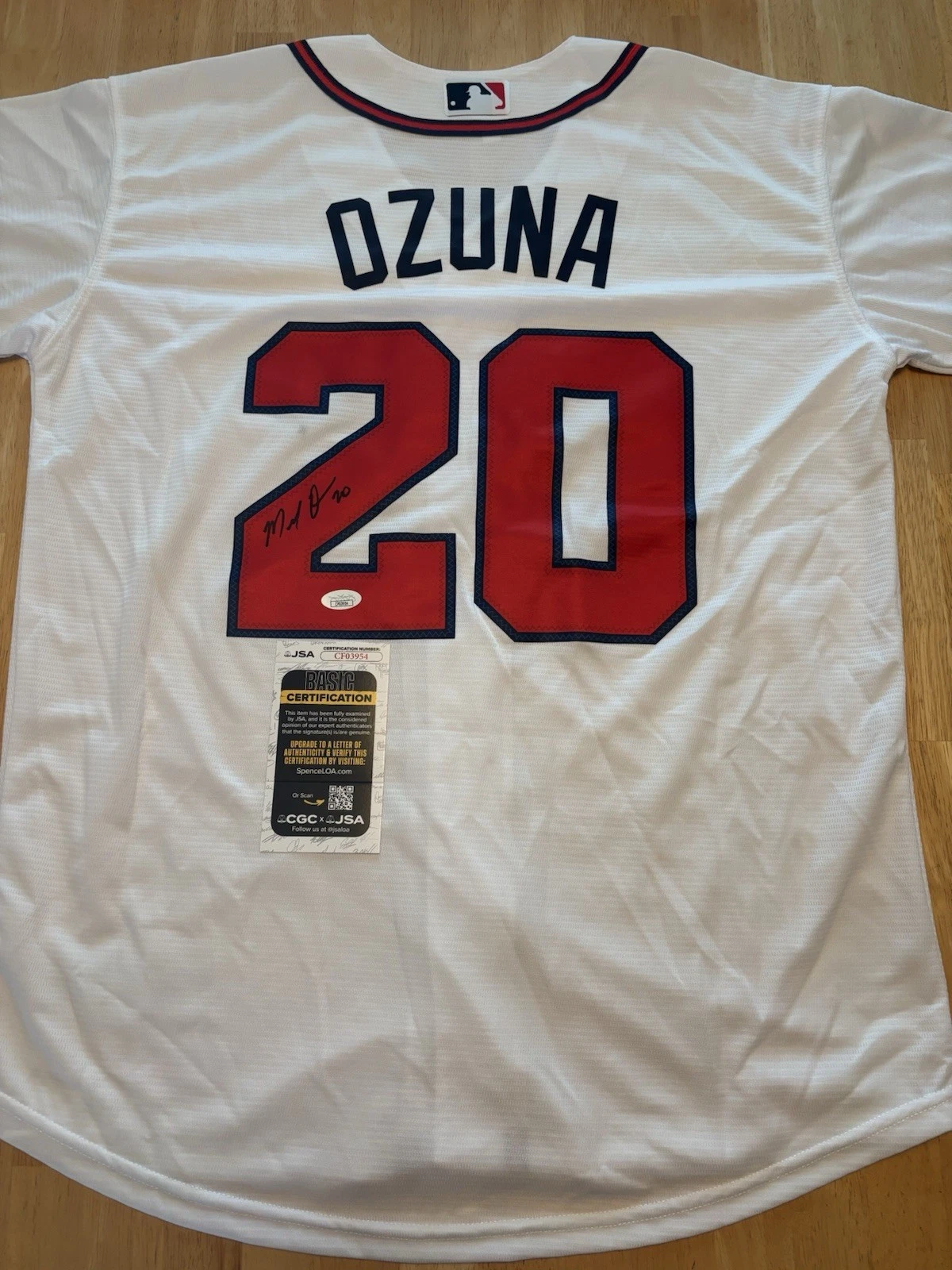 MARCELL OZUNA Signed Autographed Atlanta Braves Jersey . JSA Coa