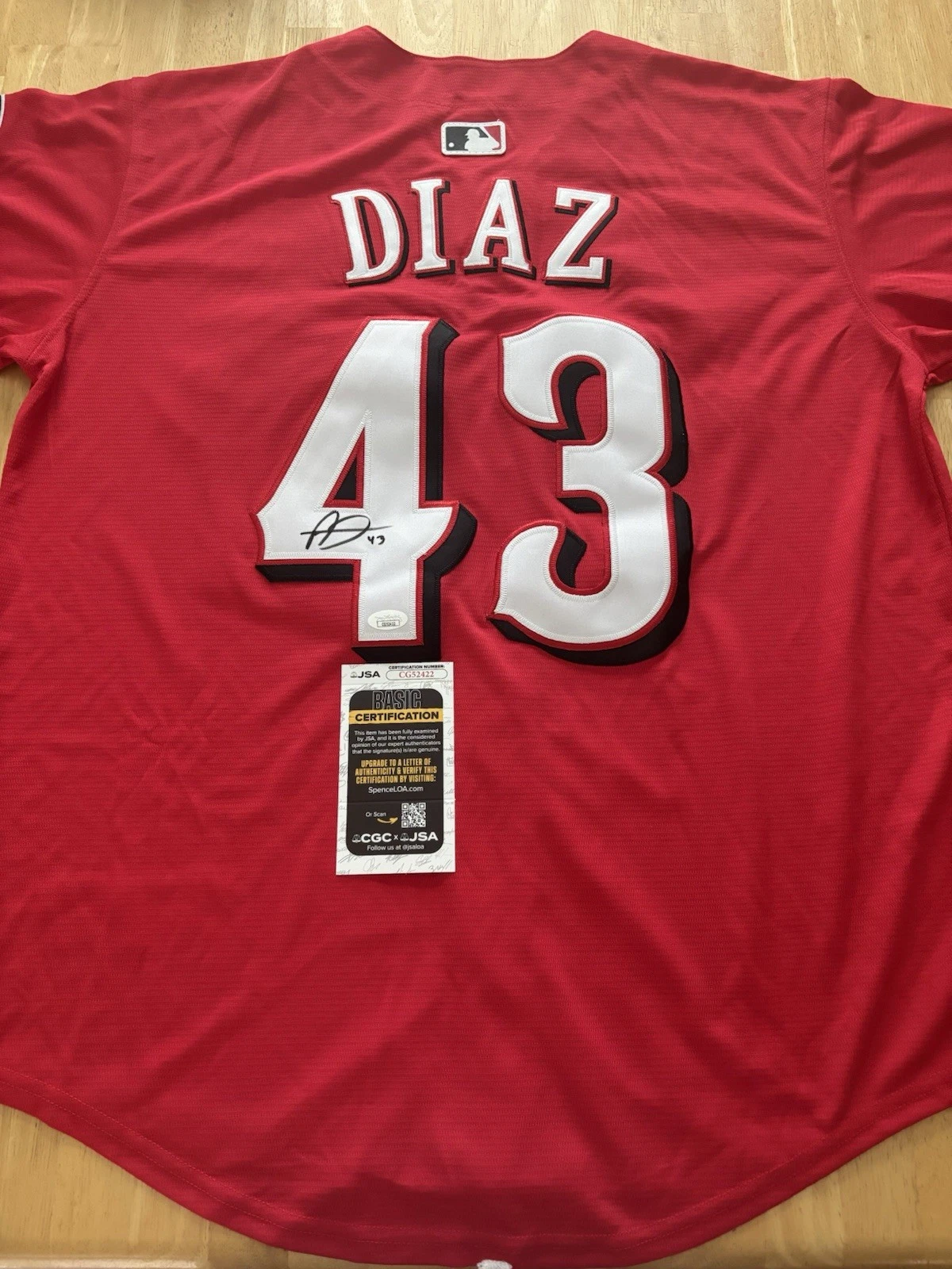 Alexis Diaz Signed Autographed Cincinnati Reds Jersey. Jsa Coa