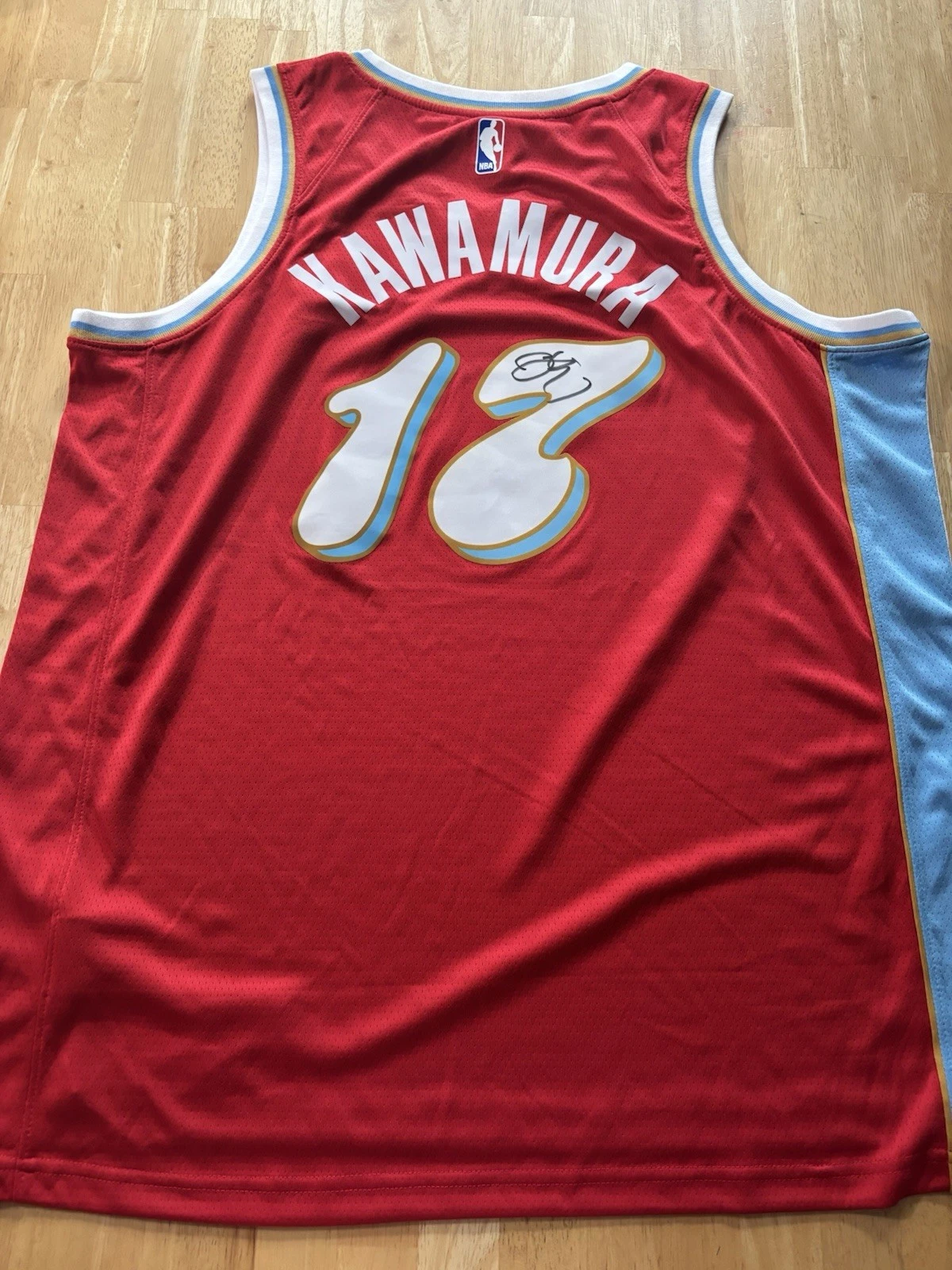 YUKI KAWAMURA Signed Autographed Memphis Grizzlies Jersey Japan Star. Jsa Coa