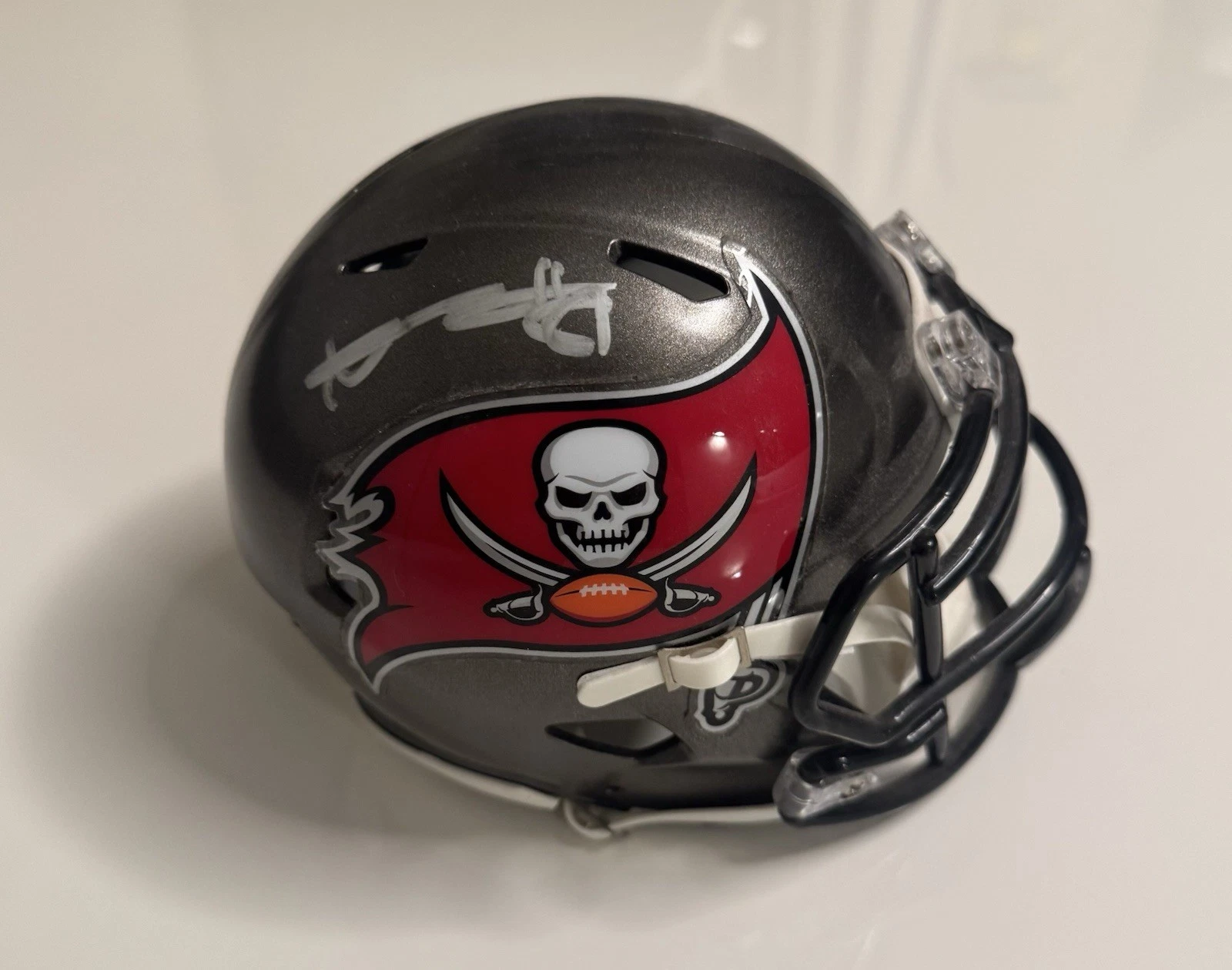 Antonio Brown Tampa Bay Buccaneers Autographed Speed Mini Helmet JSA COA