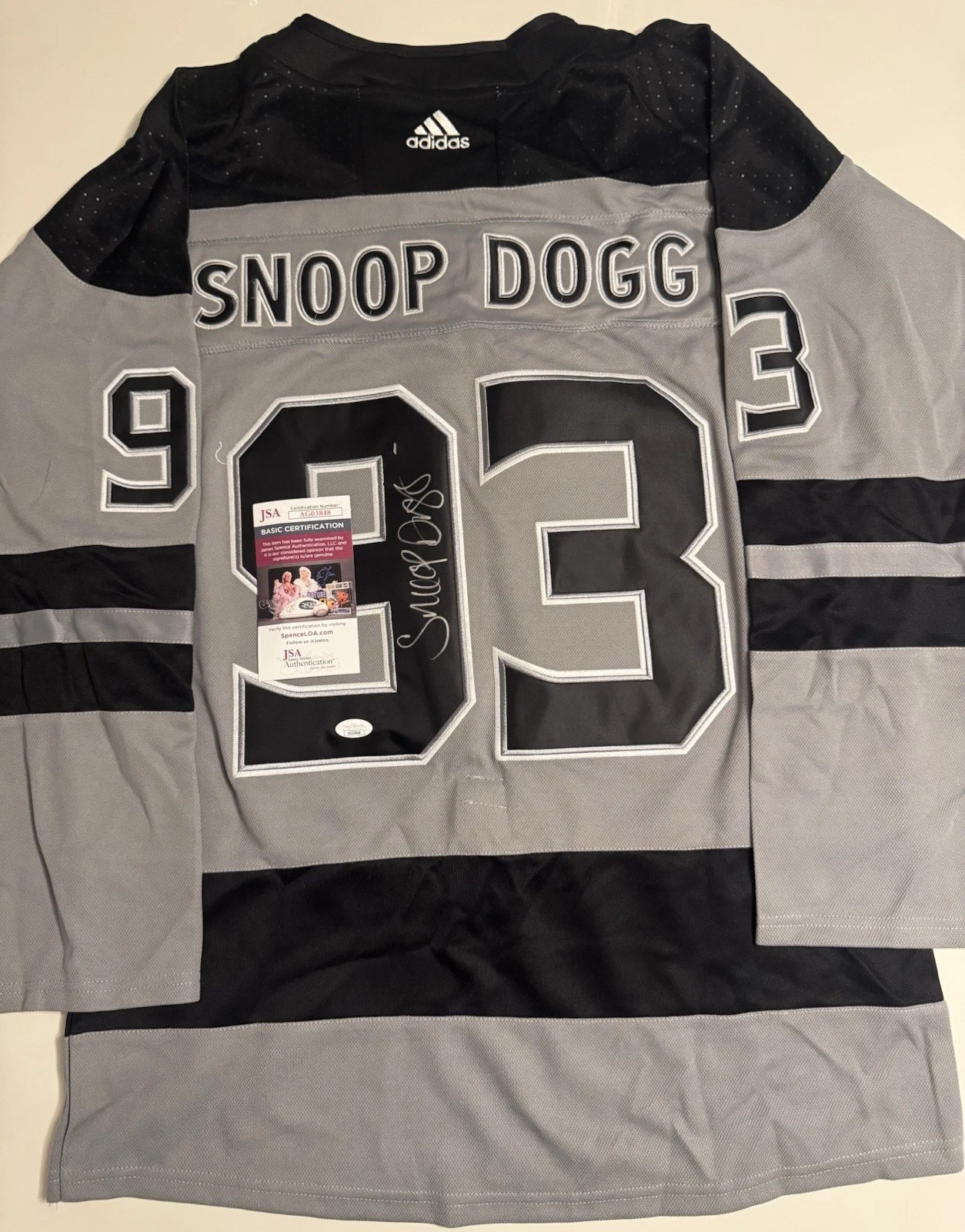 Snoop Dogg Los Angeles Kings Autographed #93 Jersey JSA COA