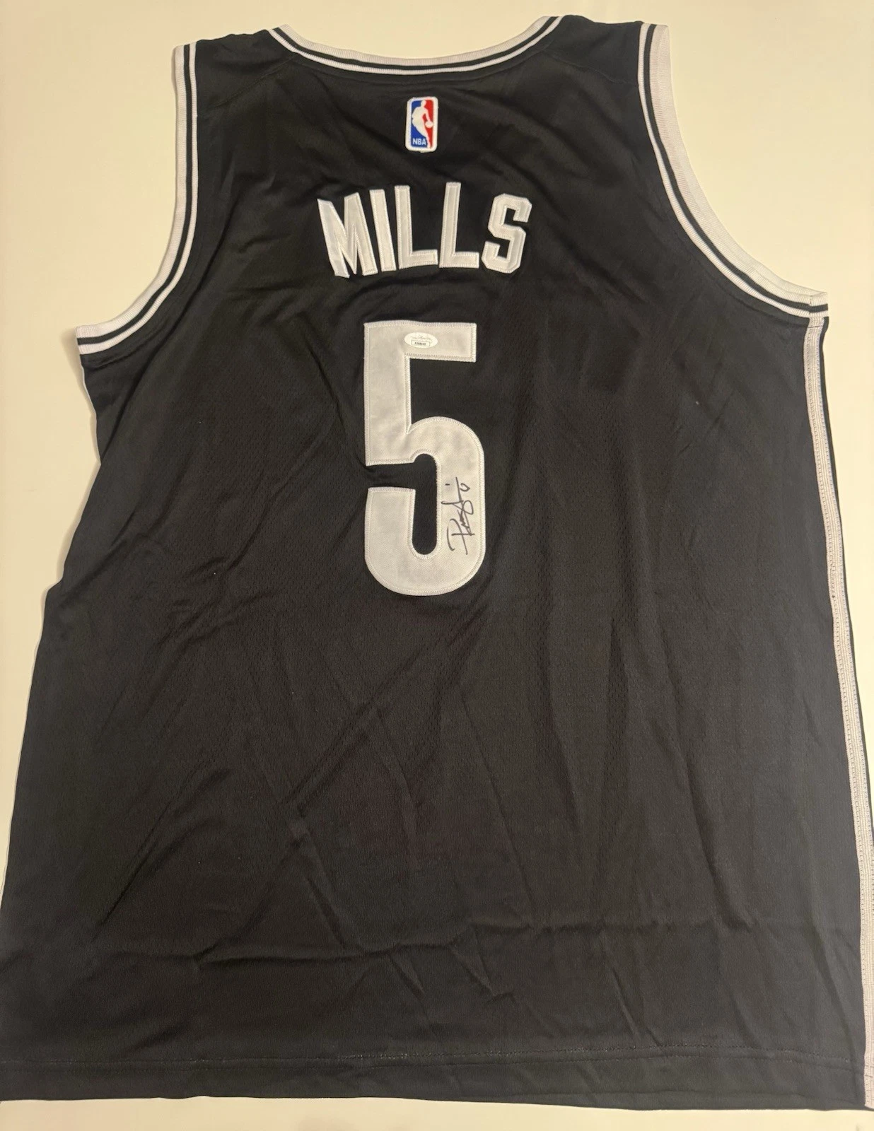 Patty Mills Brooklyn Nets Autographed Jersey JSA COA READ