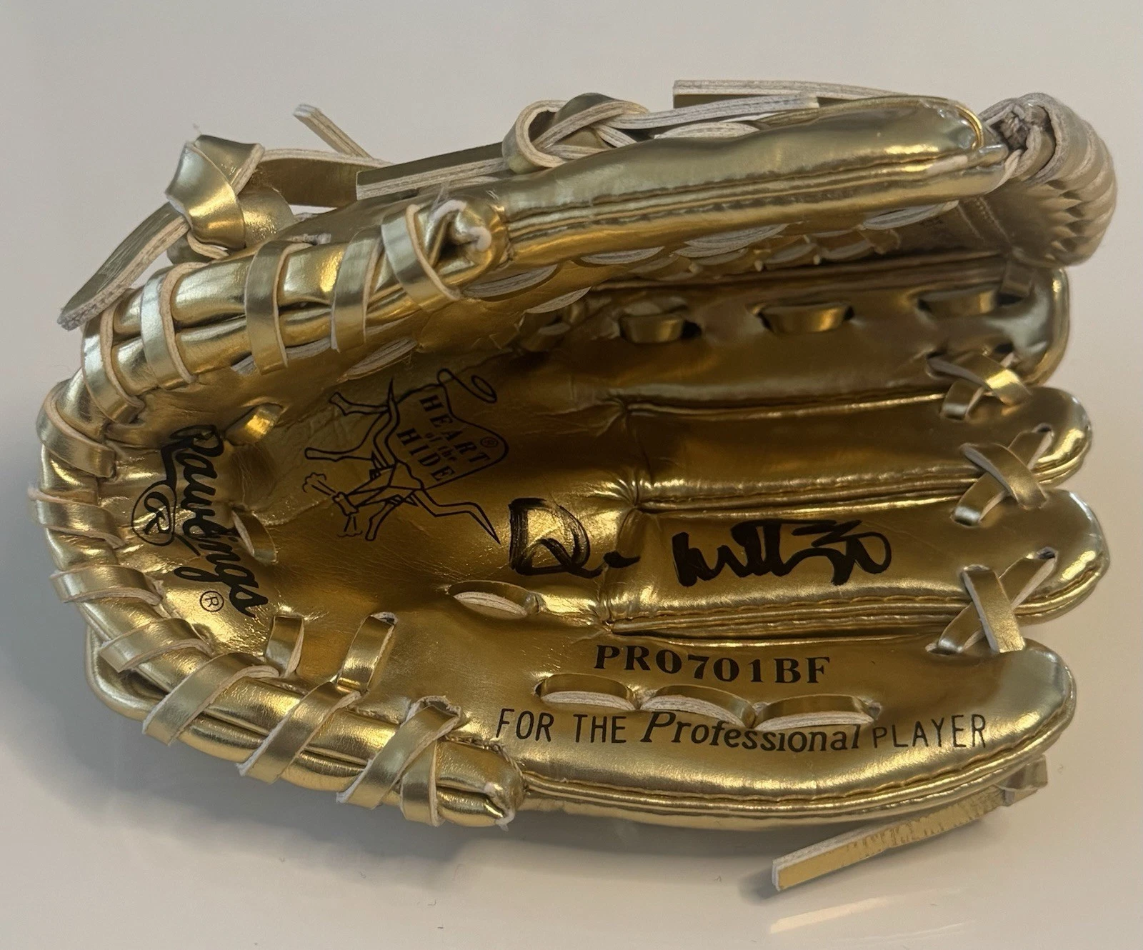 Don Mattingly NY Yankees Autographed Rawlings Mini Gold Glove JSA COA