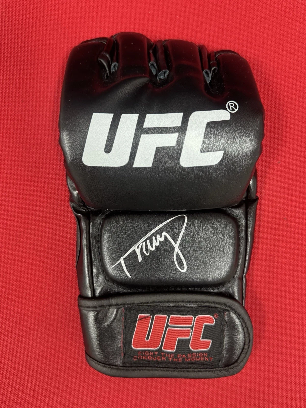 Tracy Cortez Fighter Autographed UFC Glove MMA Sexy Beckett BAS COA