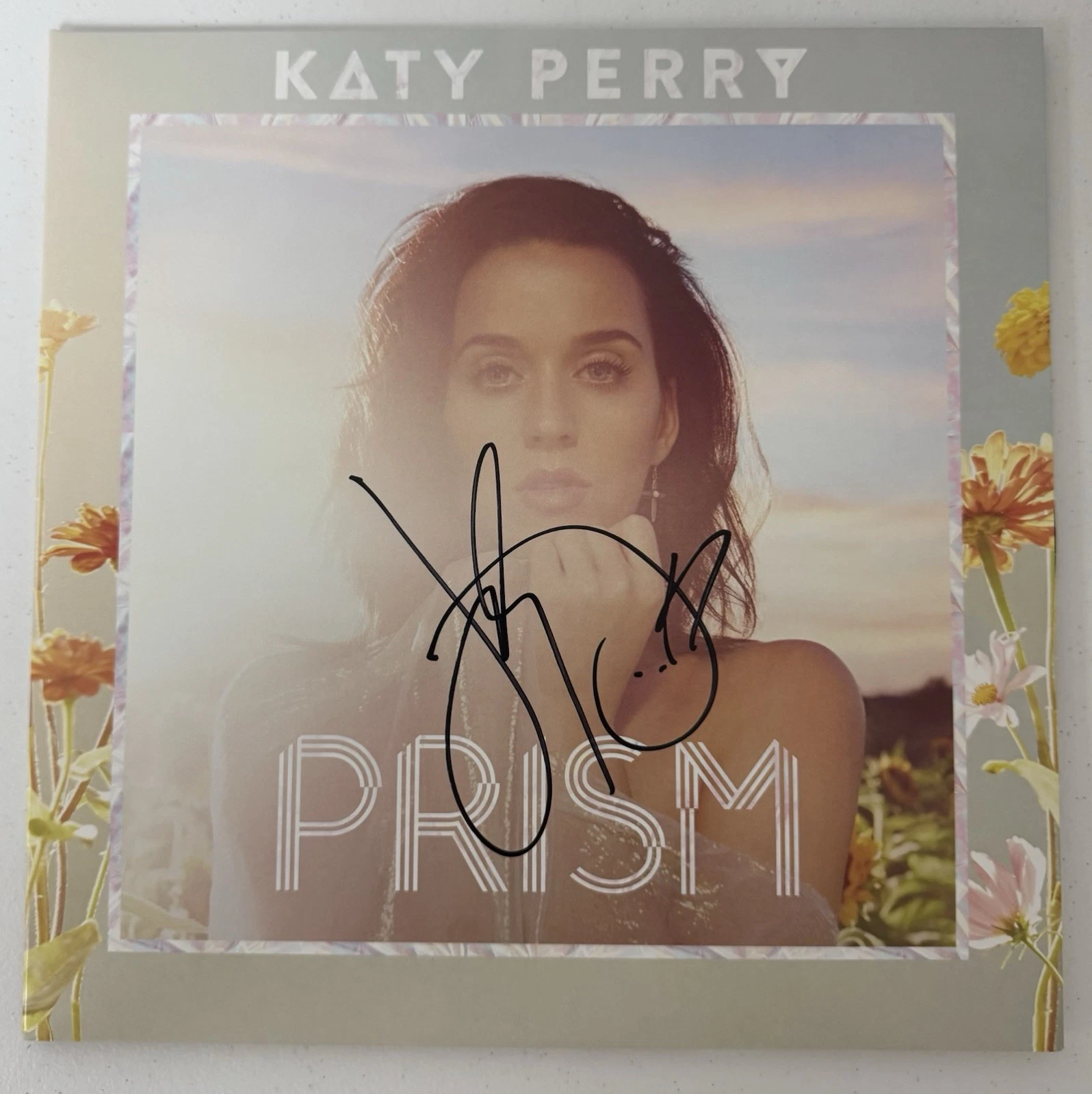 Katy Perry Autographed PRISM Vinyl Record Dark Horse Beckett BAS COA