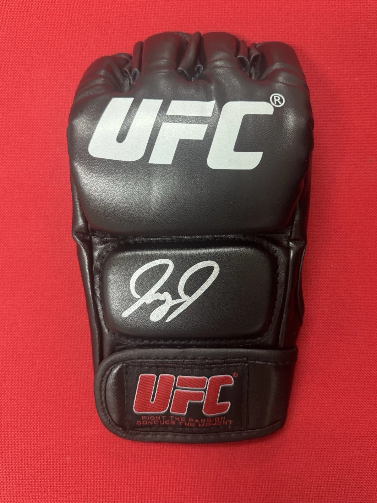 Julian Erosa Fighter Autographed UFC MMA Glove Juicy J Beckett BAS COA