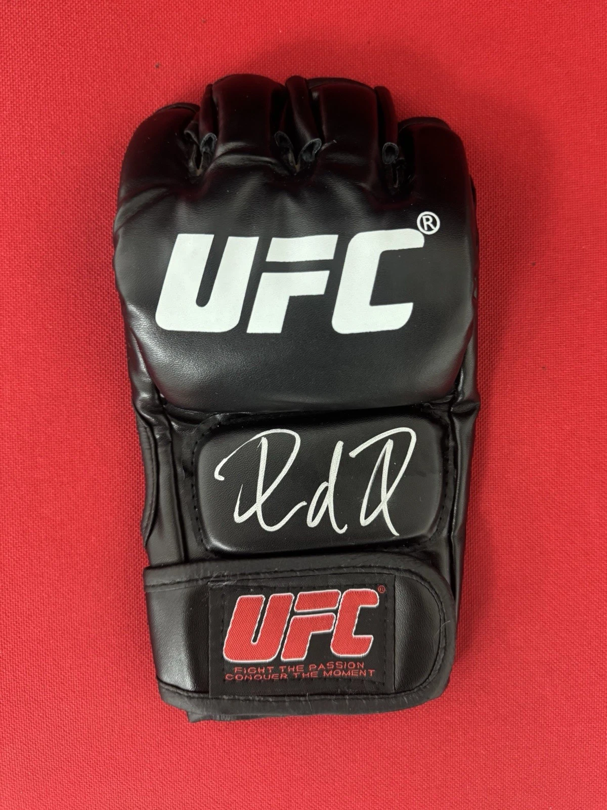Reinier De Ridder Autographed UFC Glove RDR Future Champ Beckett BAS COA