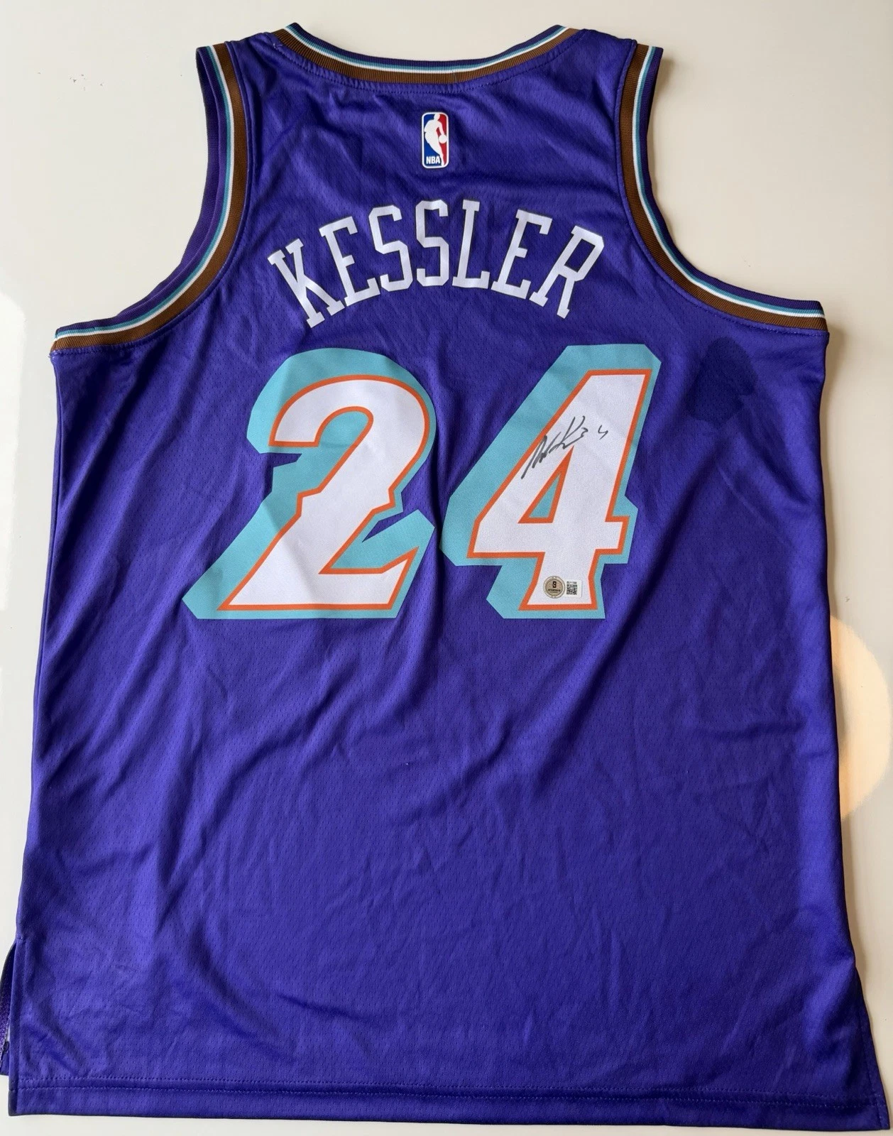 Walker Kessler Utah Jazz Autographed Jersey Rising Star Beckett BAS COA READ