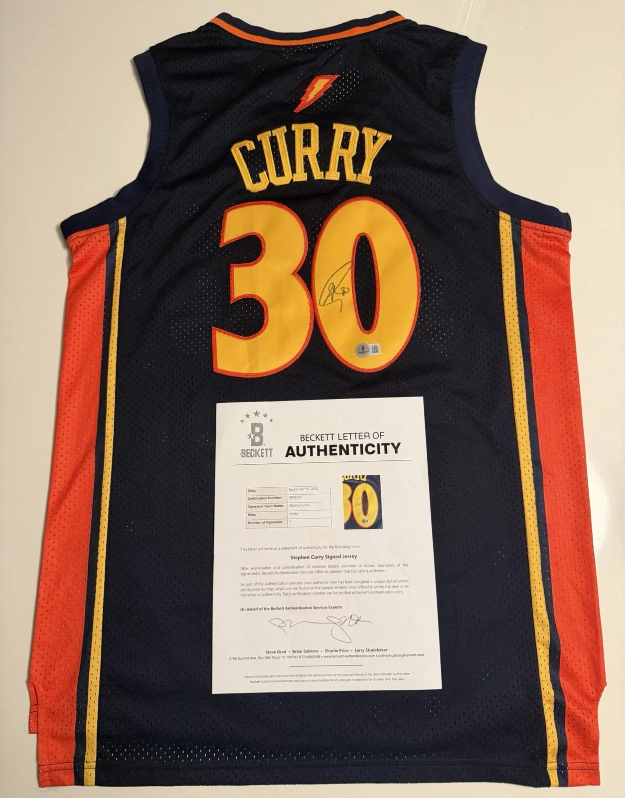 Stephen Curry Golden State Warriors Autographed Jersey Star Beckett BAS LOA COA