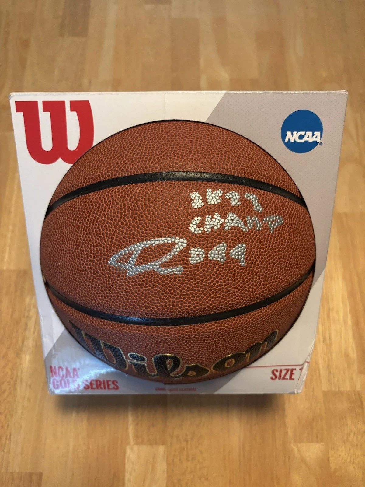 Andre Jackson Jr Signed Basketball Uconn Huskies Beckett BAS COA 2023 CHAMPS!