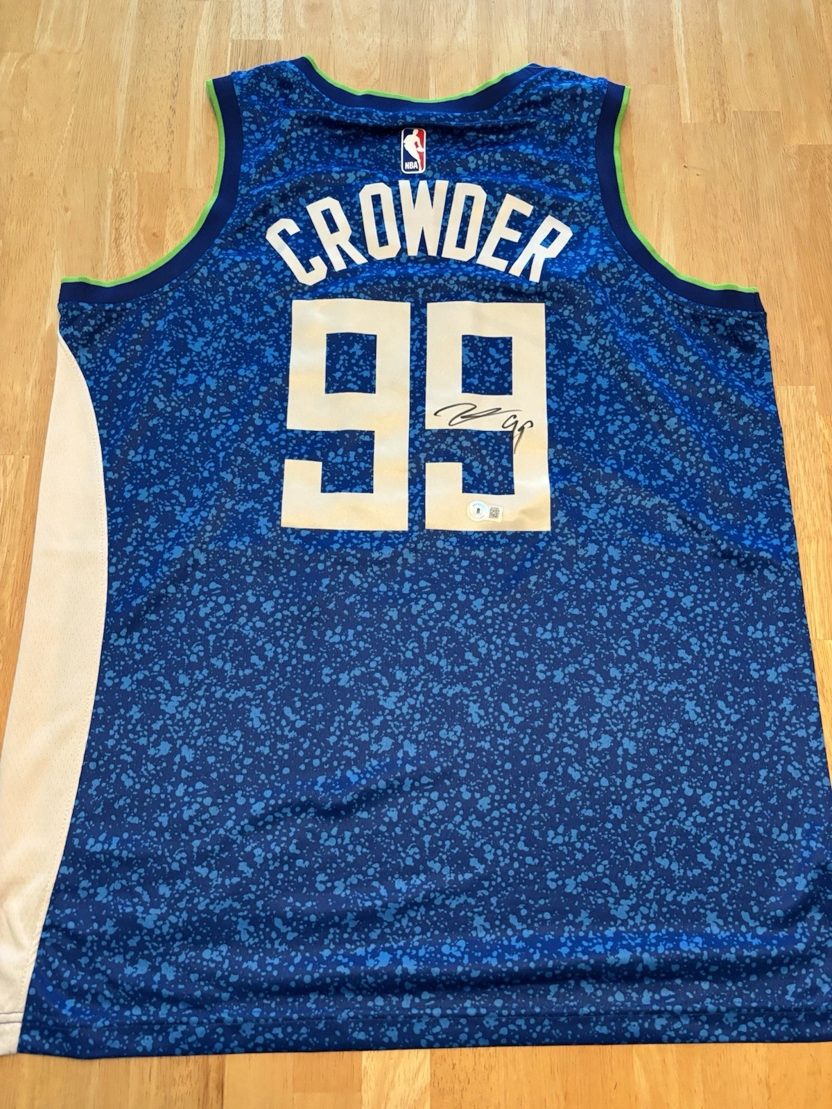Jae Crowder Signed Autographed Milwaukee Bucks Jersey #99 Beckett Coa