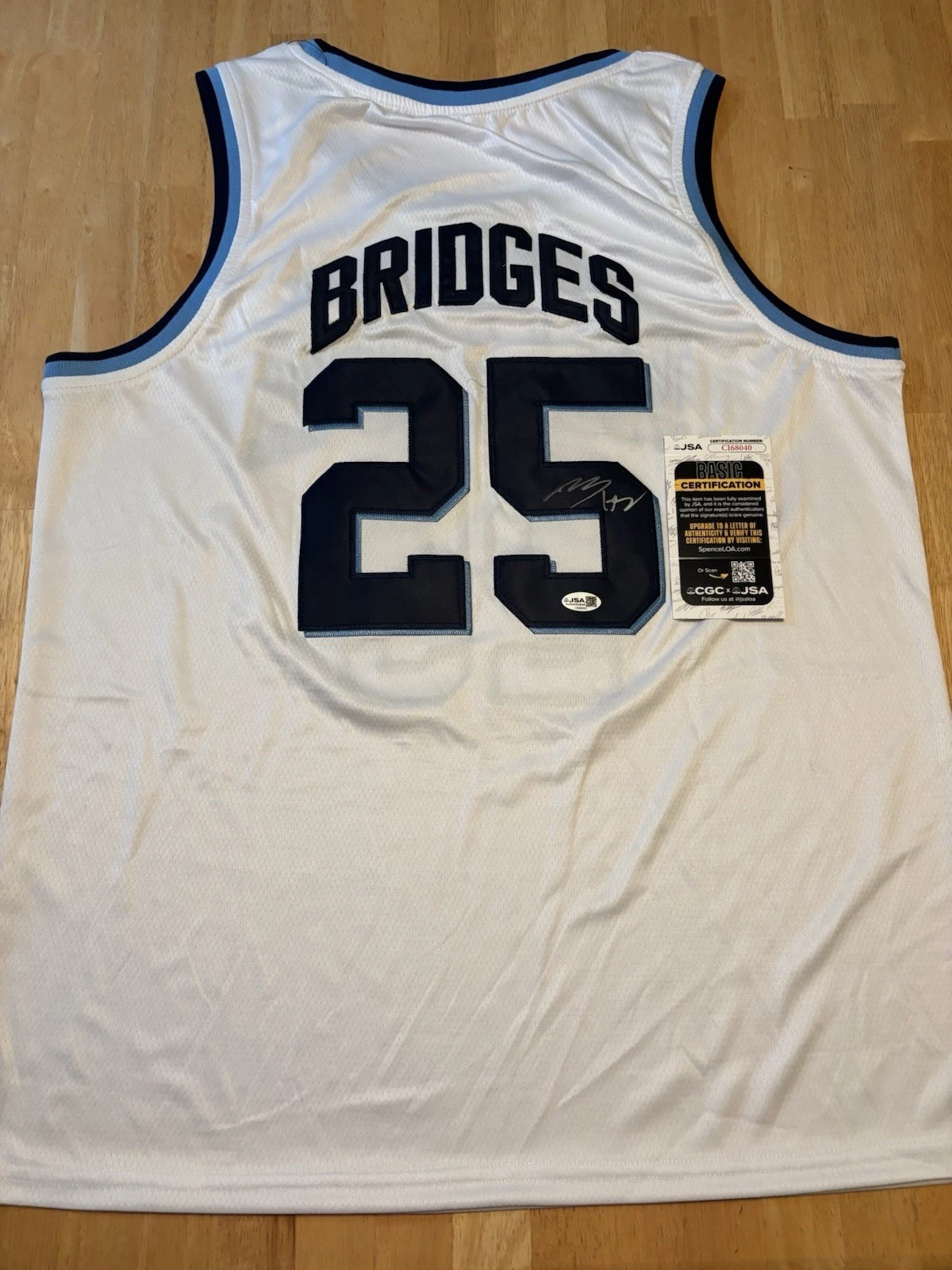 Mikal Bridges Villanova Wildcats Autographed Jersey Knicks JSA COA