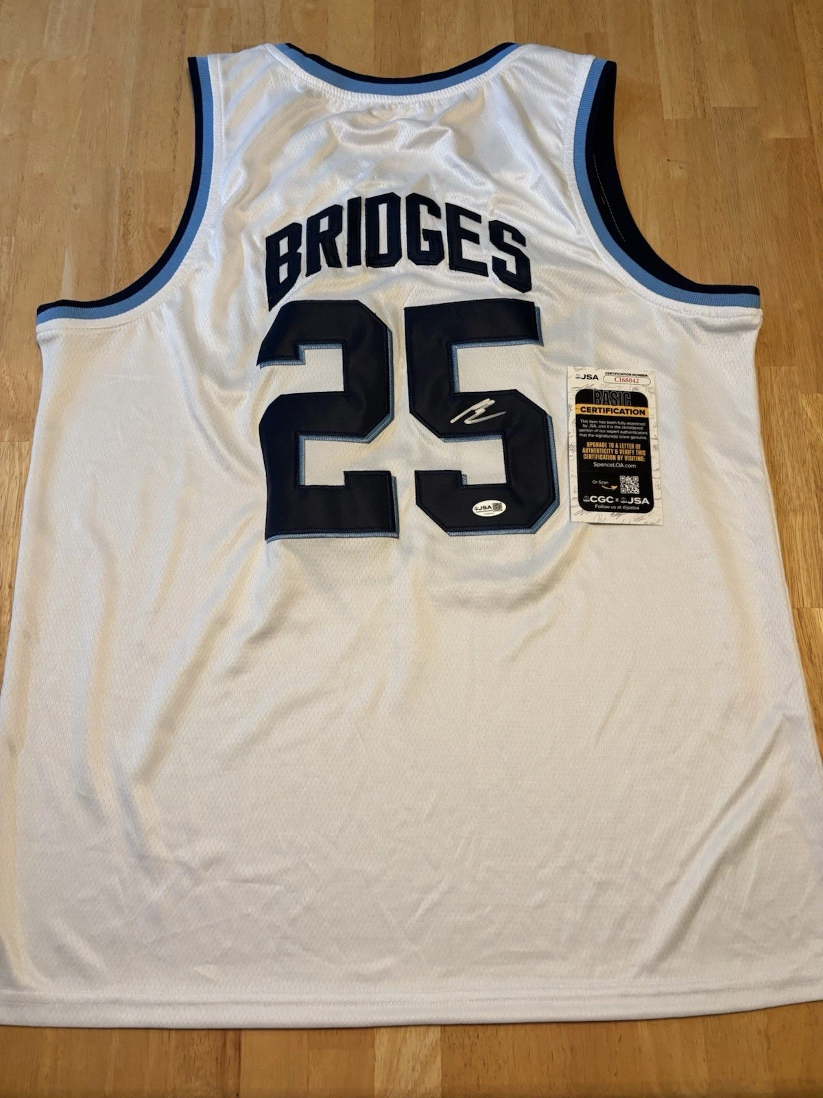 Mikal Bridges Villanova Wildcats Autographed Jersey Knicks JSA COA
