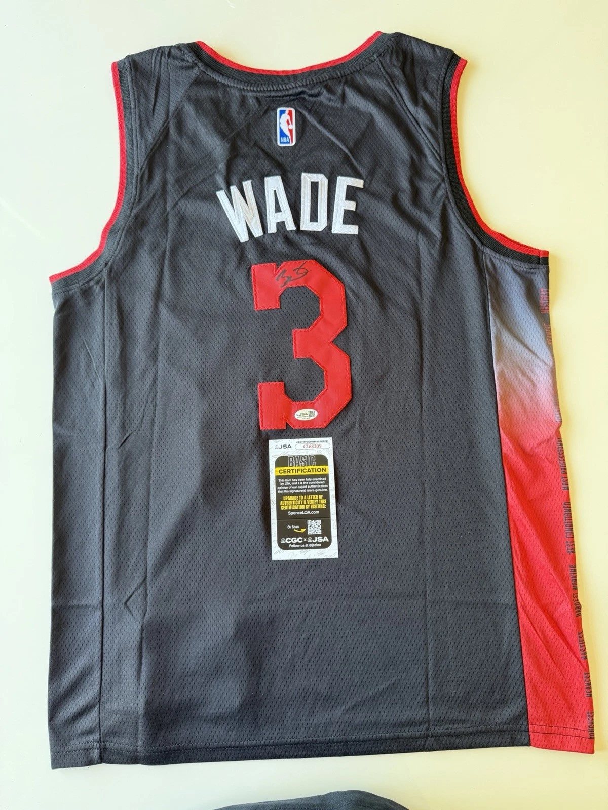 Dwyane Wade Miami Heat Autographed Jersey Star JSA COA