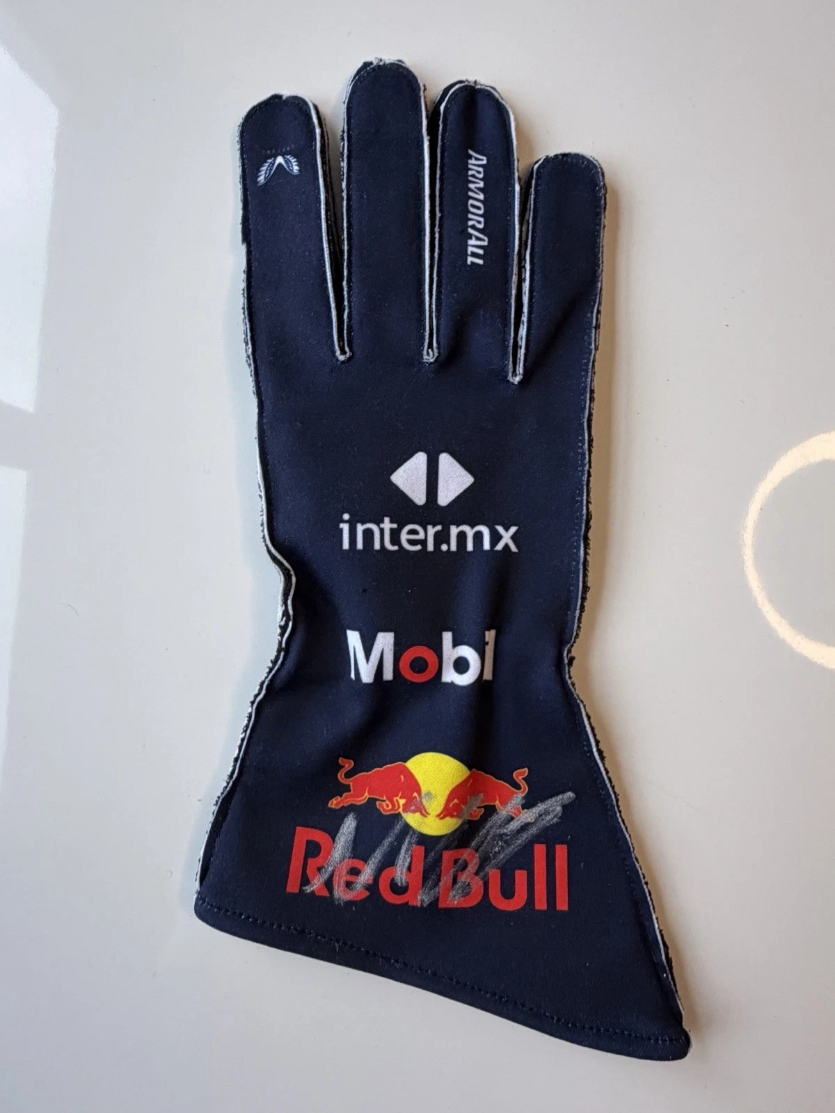 Max Verstappen Autographed Racing Glove Red Bull Formula 1 Beckett BAS LOA COA￼