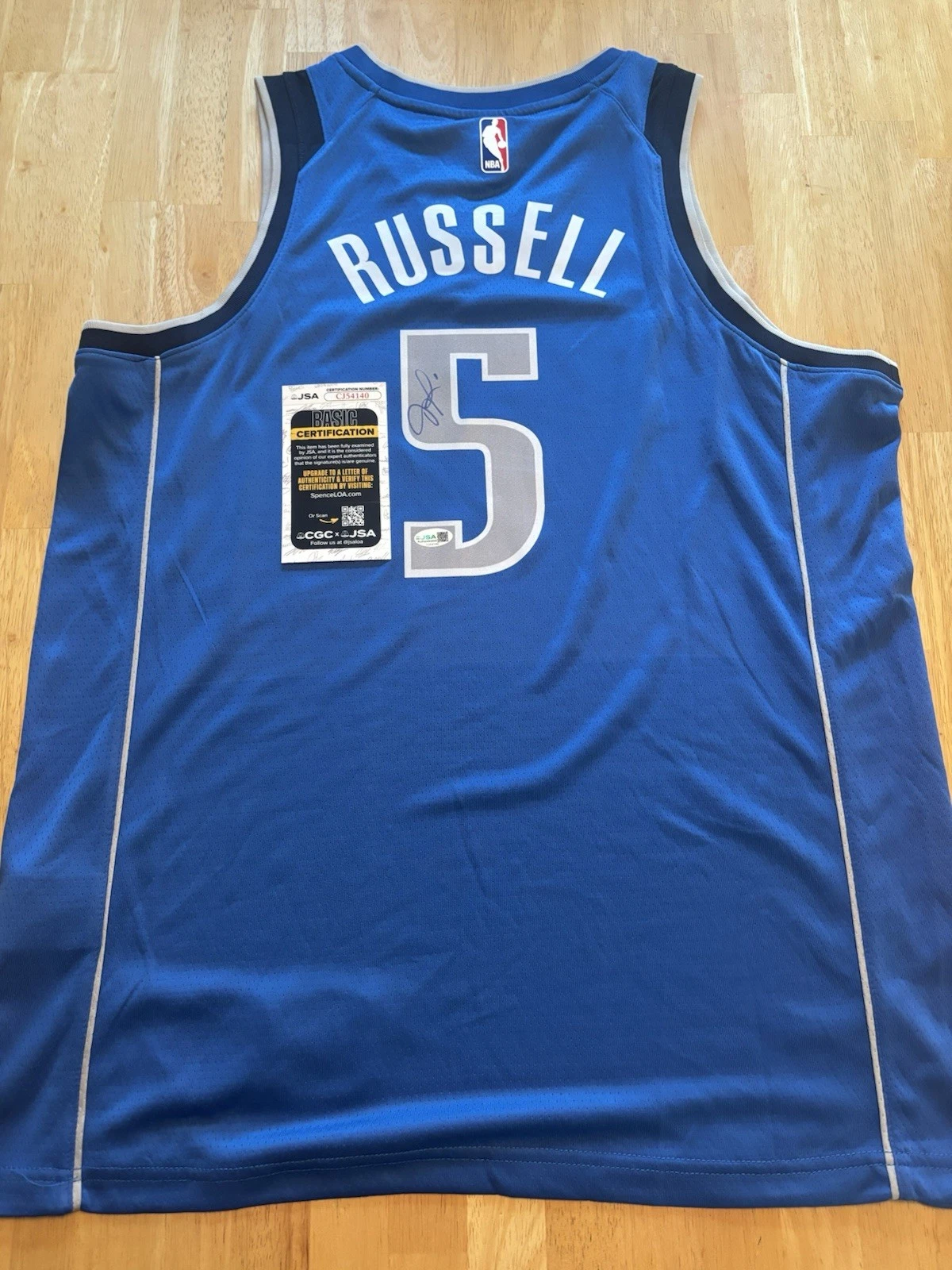 D’Angelo Russell Signed Autographed Dallas Mavericks Jersey JSA COA Certified
