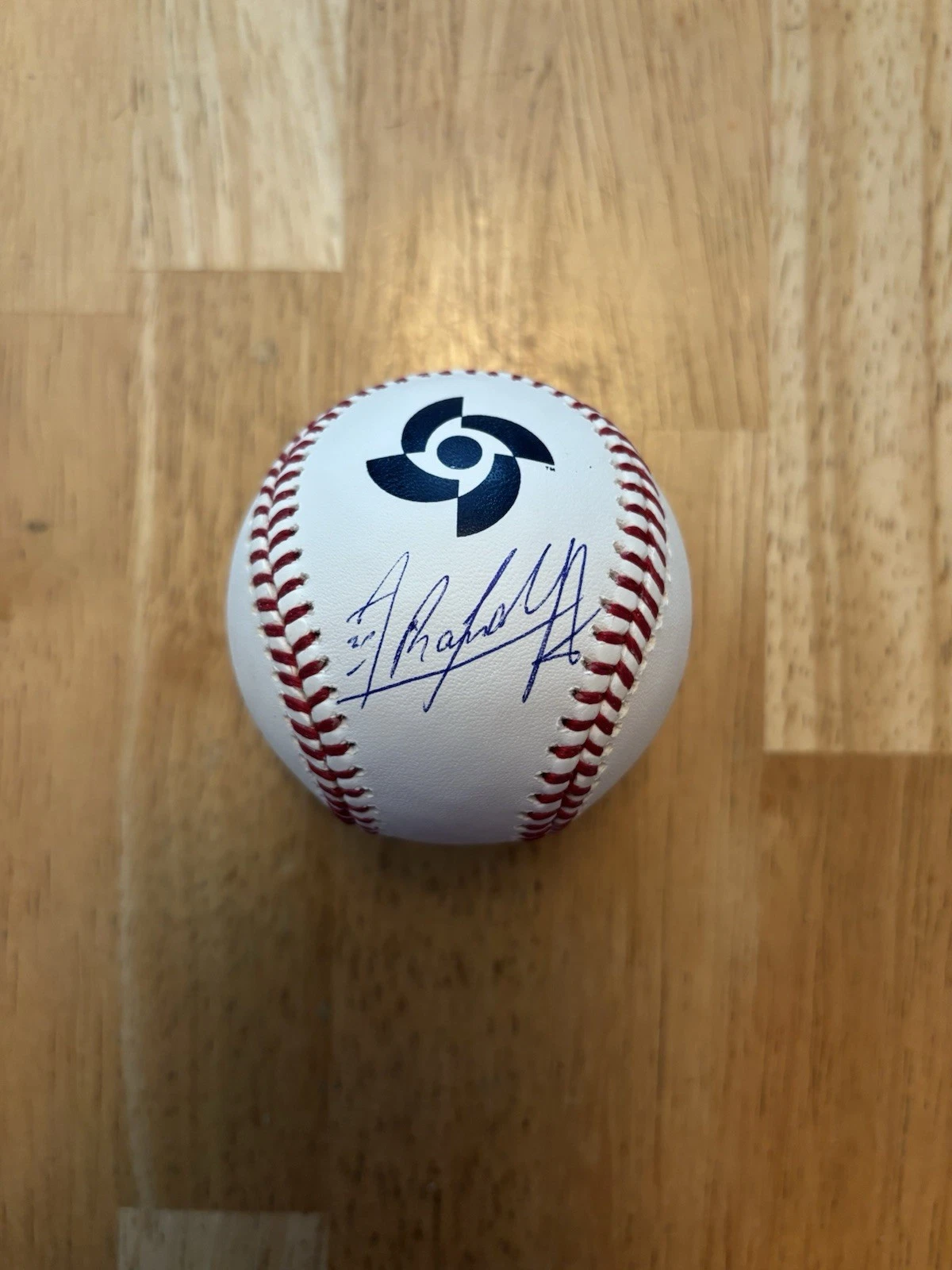 RANDY AROZARENA SIGNED RAWLINGS OFFICAL WBC BASEBALL. Seattle Mariners. Beckett