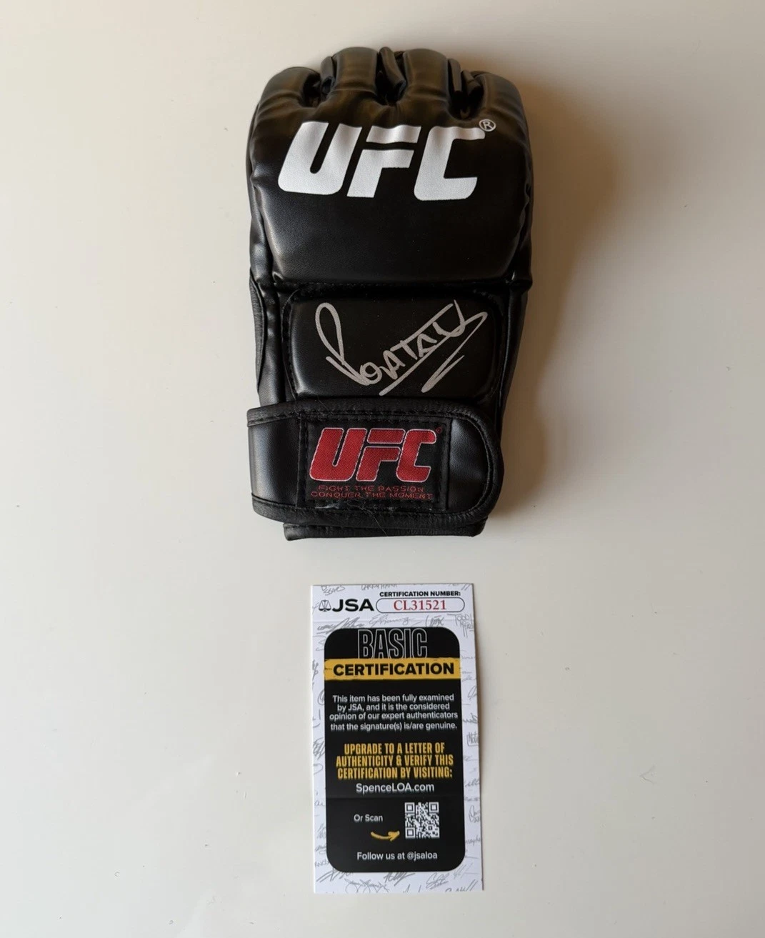 Alex Pereira Fighter Autographed UFC Glove “Poatan” Champ JSA COA