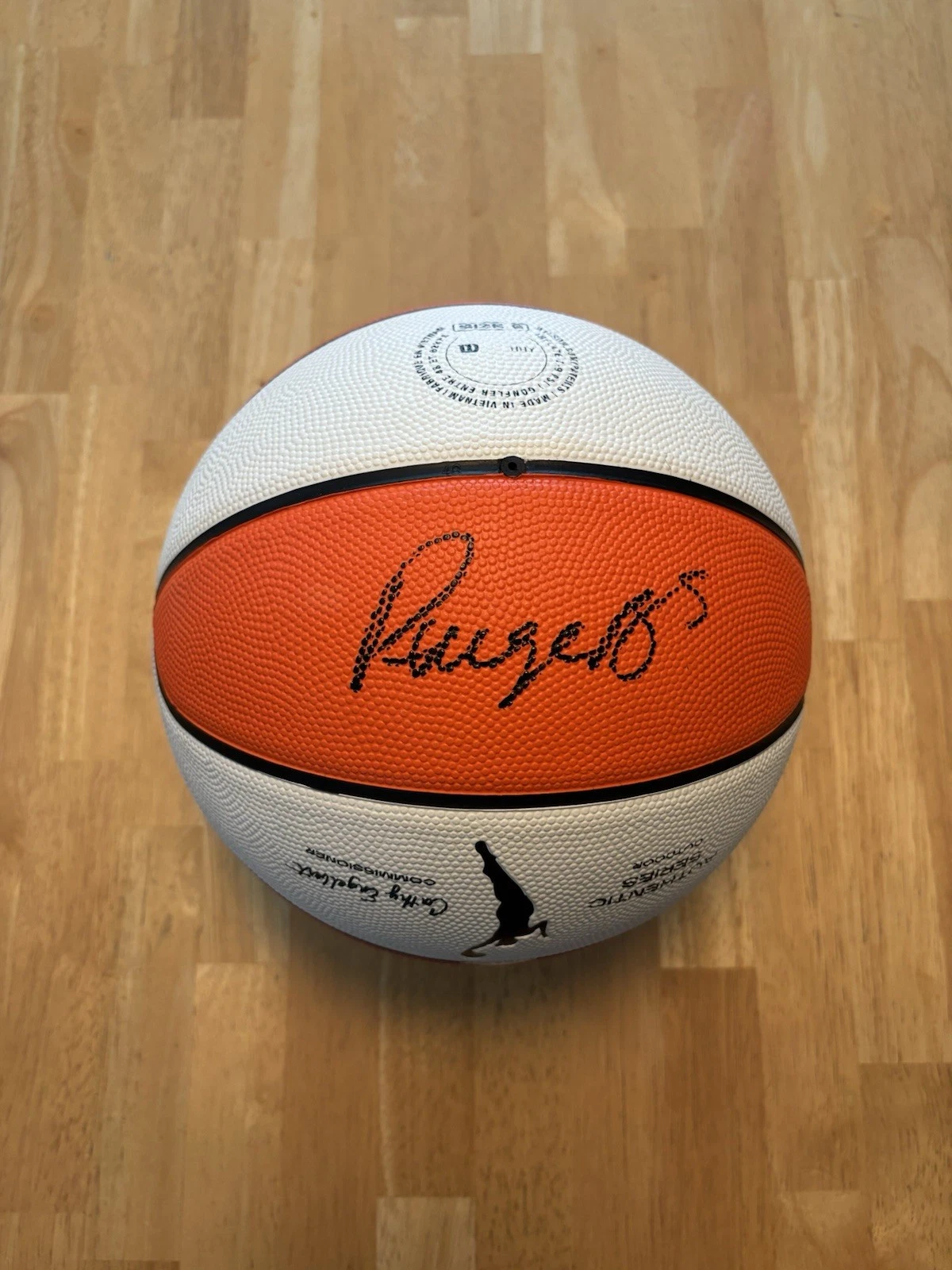 Paige Bueckers Signed Autographed WNBA Basketball Jsa Coa. Dallas Wings. UConn
