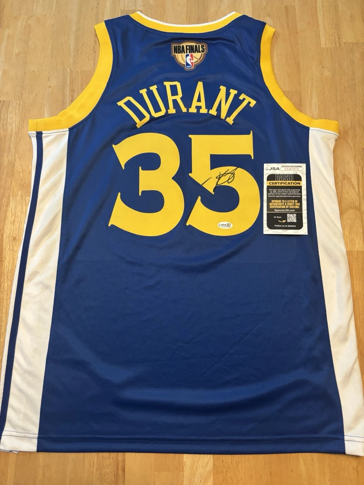 Kevin Durant signed Autographed Golden State Warriors.   JSA Coa