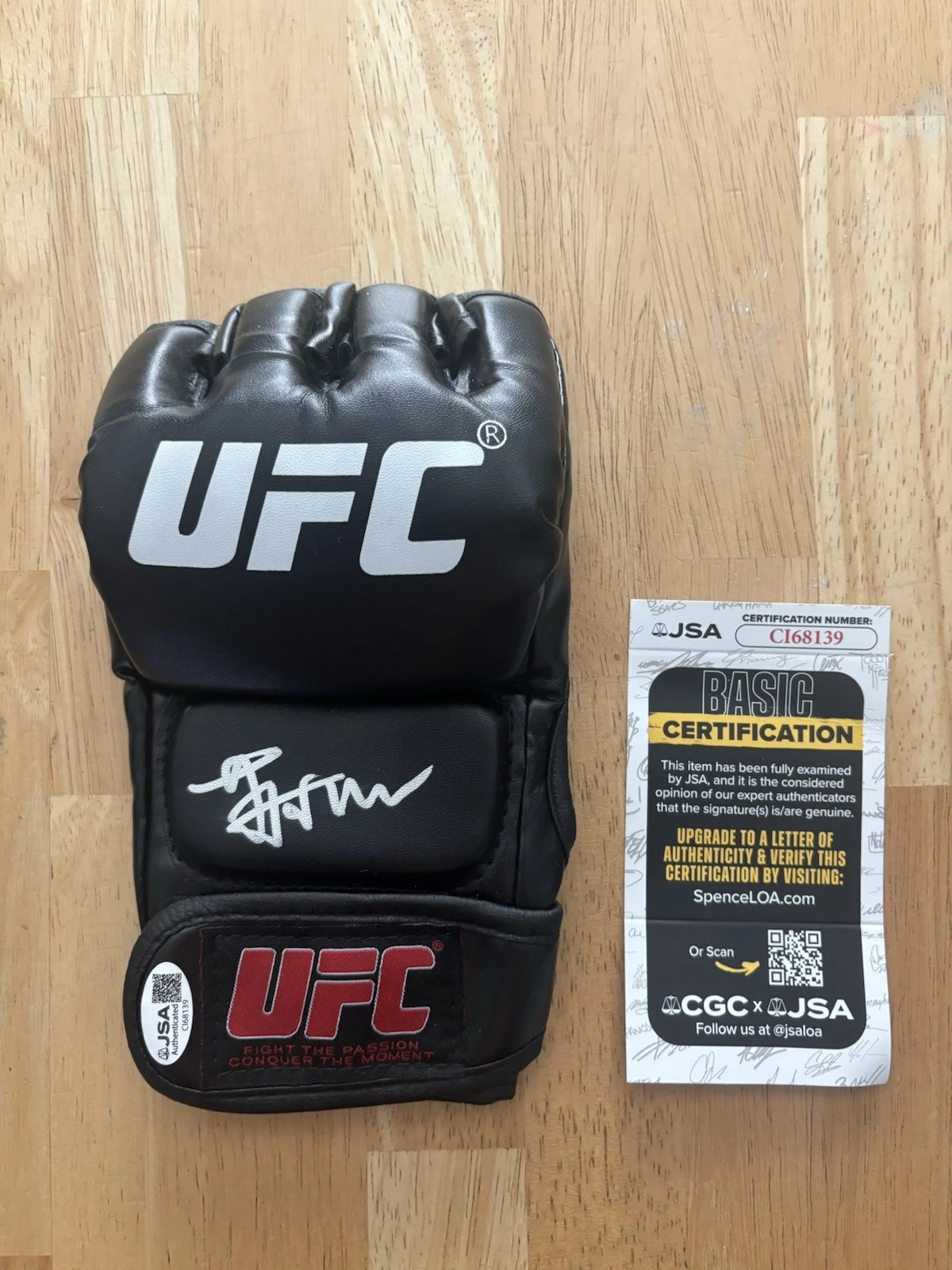 SU MUDAERJI SIGNED AUTOGRAPHED UFC GLOVE JSA COA