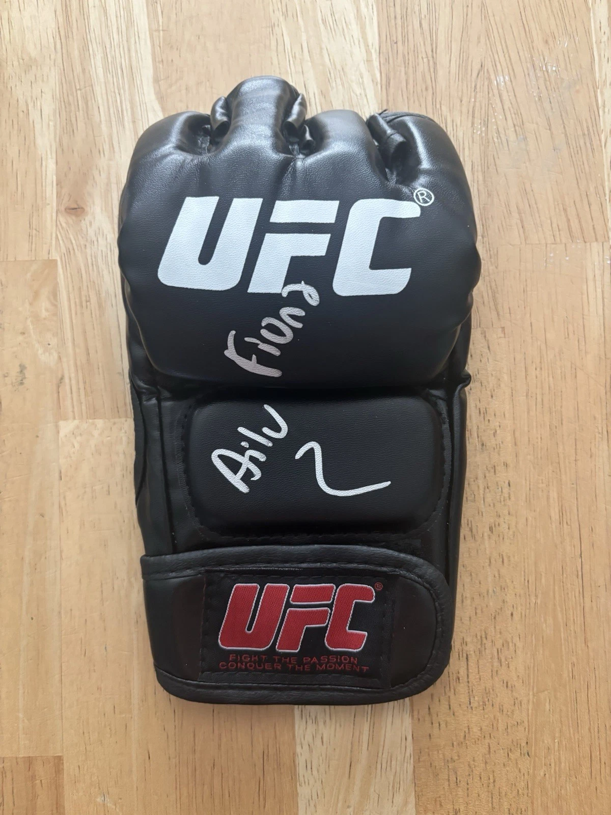 Ailin Perez - Signed Autographed  Inscribed UFC Glove - Beckett  Certification
