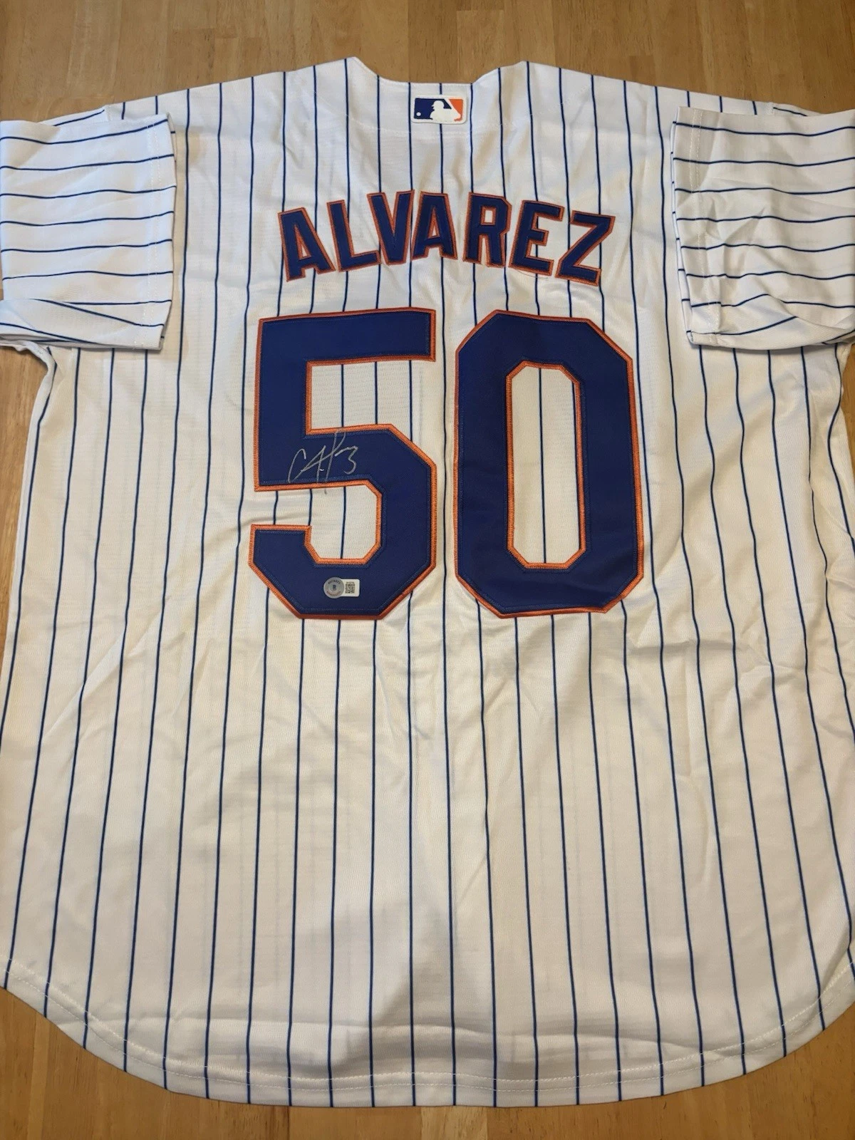 Francisco Alvarez Signed Autographed New York Mets Jersey. Beckett Coa
