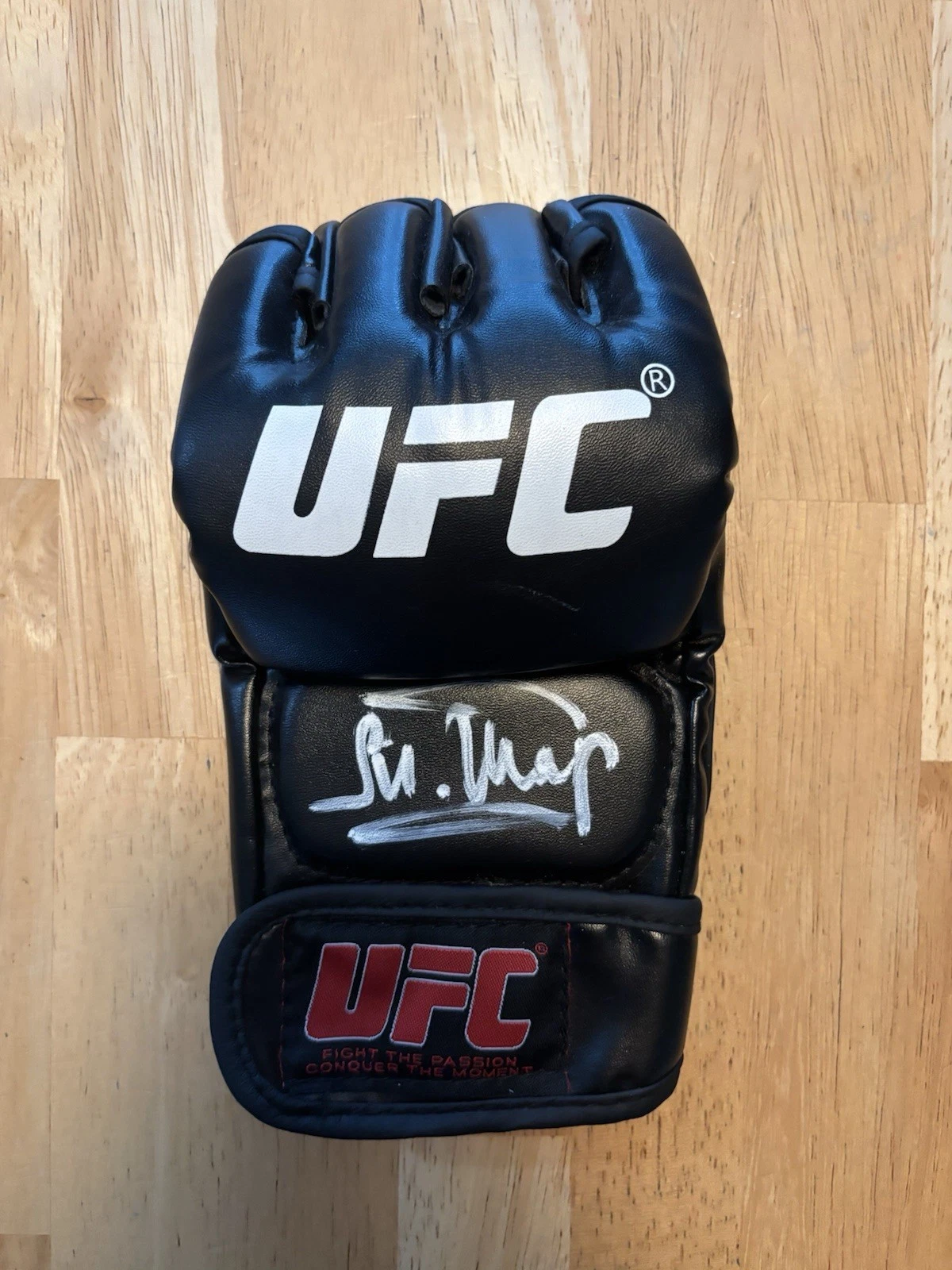 Sharaputdin Shara Bullet Magomedov Signed UFC Glove Beckett COA