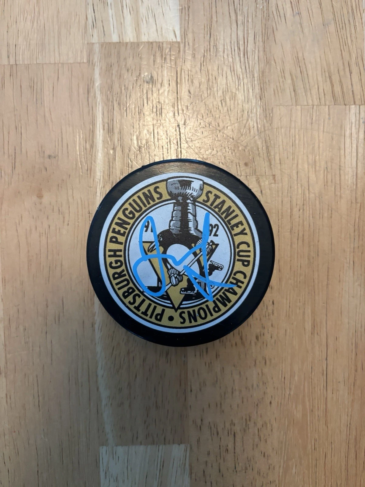 Signed JAROMIR JAGR PIttsburgh Penguins 1991-92 Stanley Cup Puck Beckett Coa