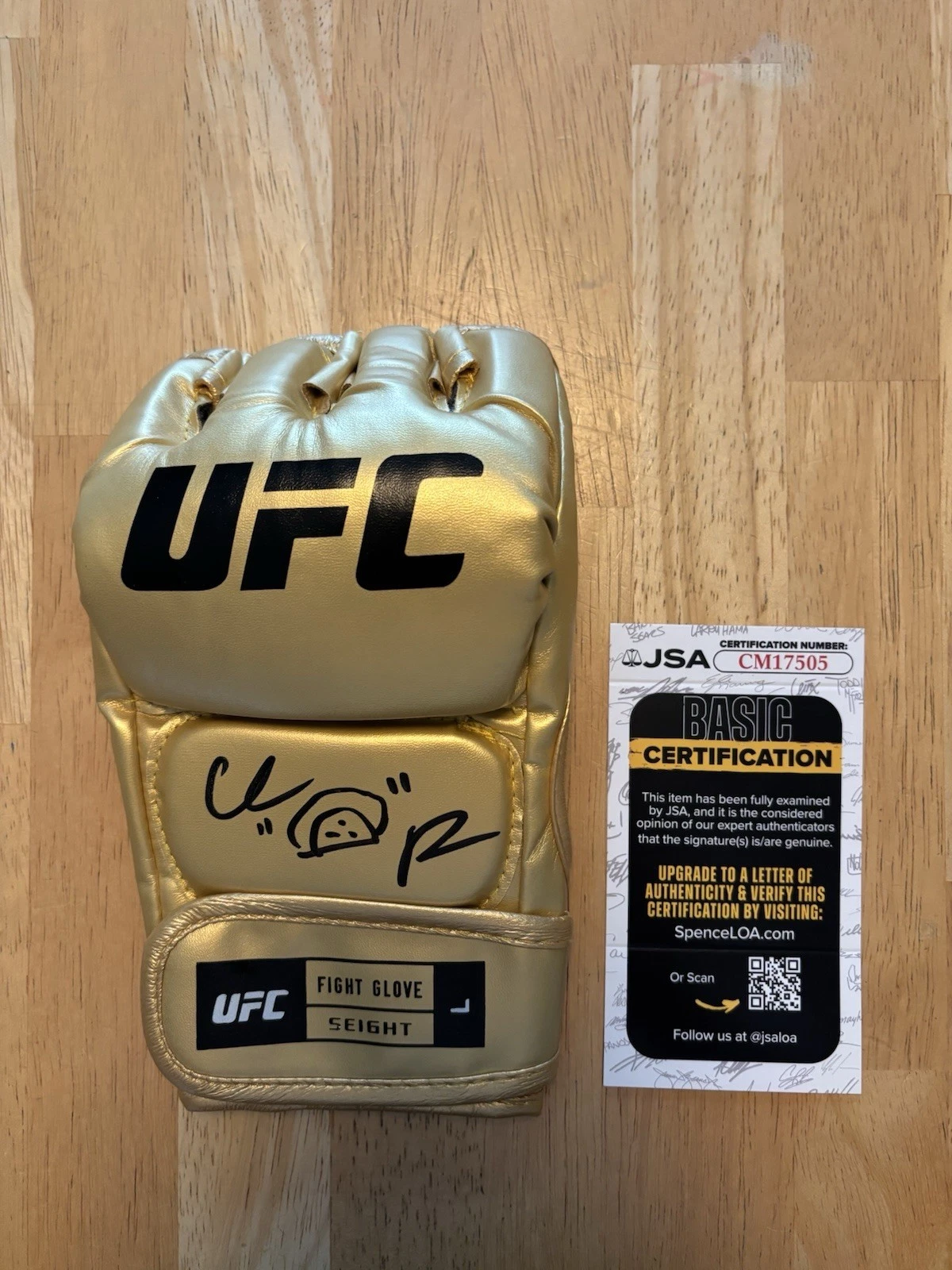 Chris Padilla Taco SIGNED AUTOGRAPHED UFC GLOVE MMA FIGHTER GOLD JSA