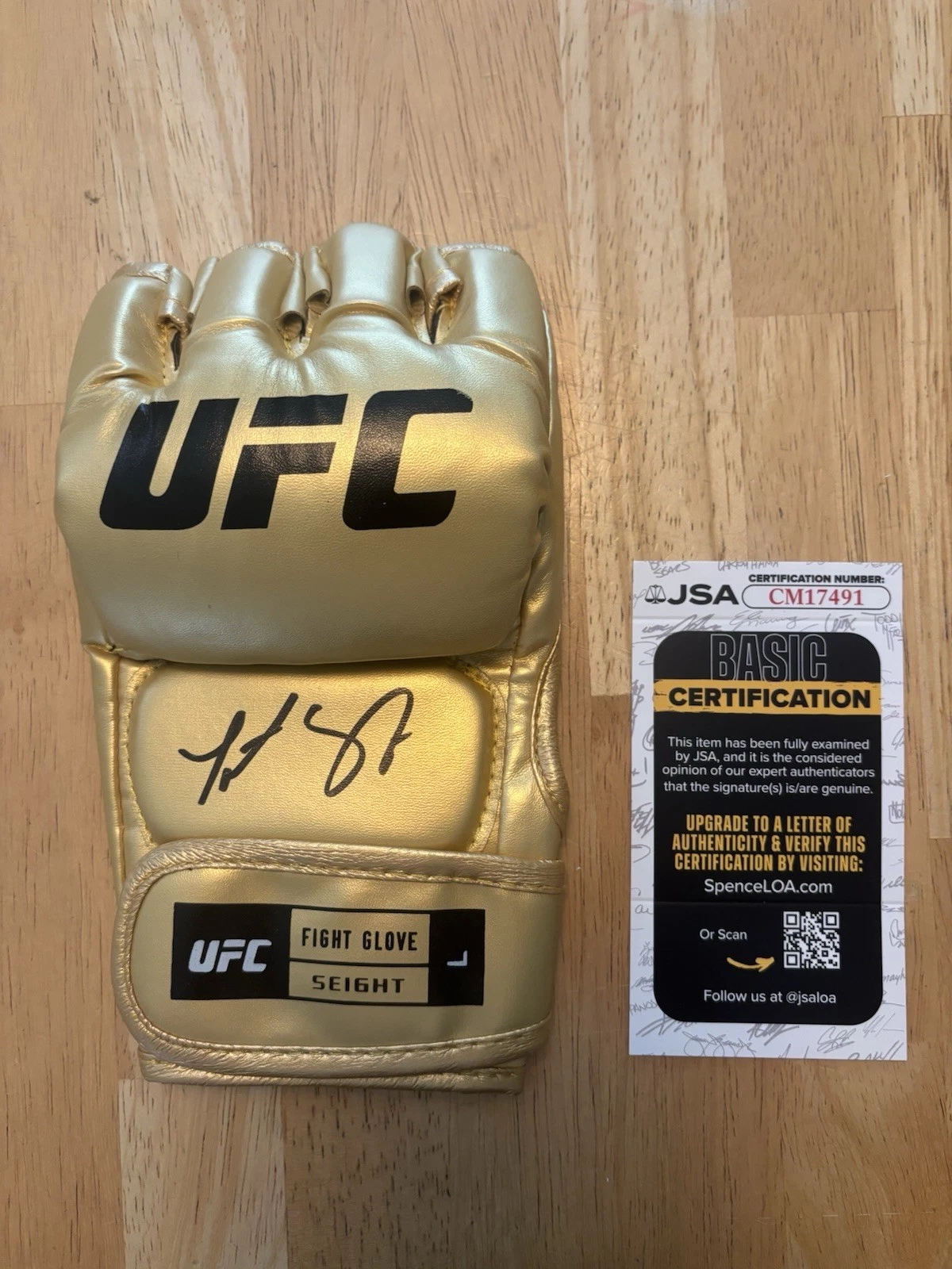 Tatiana Suarez SIGNED AUTOGRAPHED UFC GLOVE MMA FIGHTER GOLD JSA