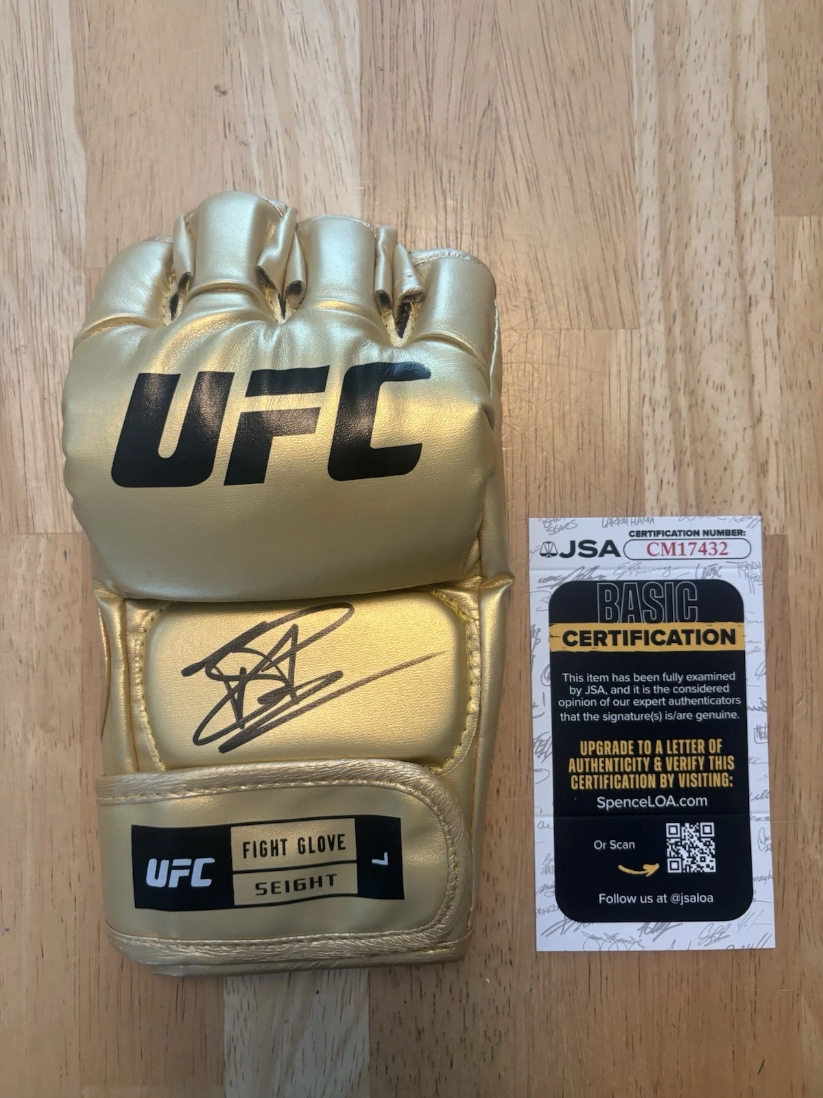 Jiri Prochazka  Autographed Signed Gold UFC MMA Glove JSA Coa Rare. BJP