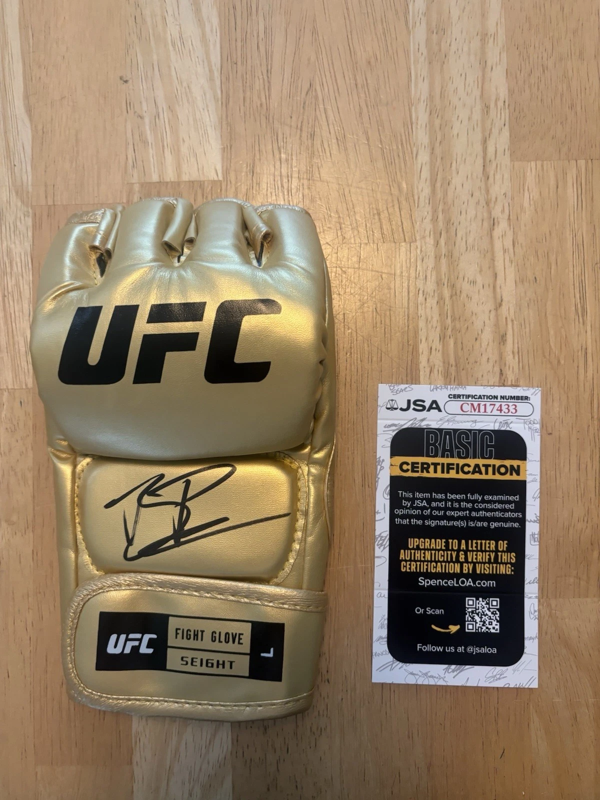 Jiri Prochazka  Autographed Signed Gold UFC MMA Glove JSA Coa Rare. BJP