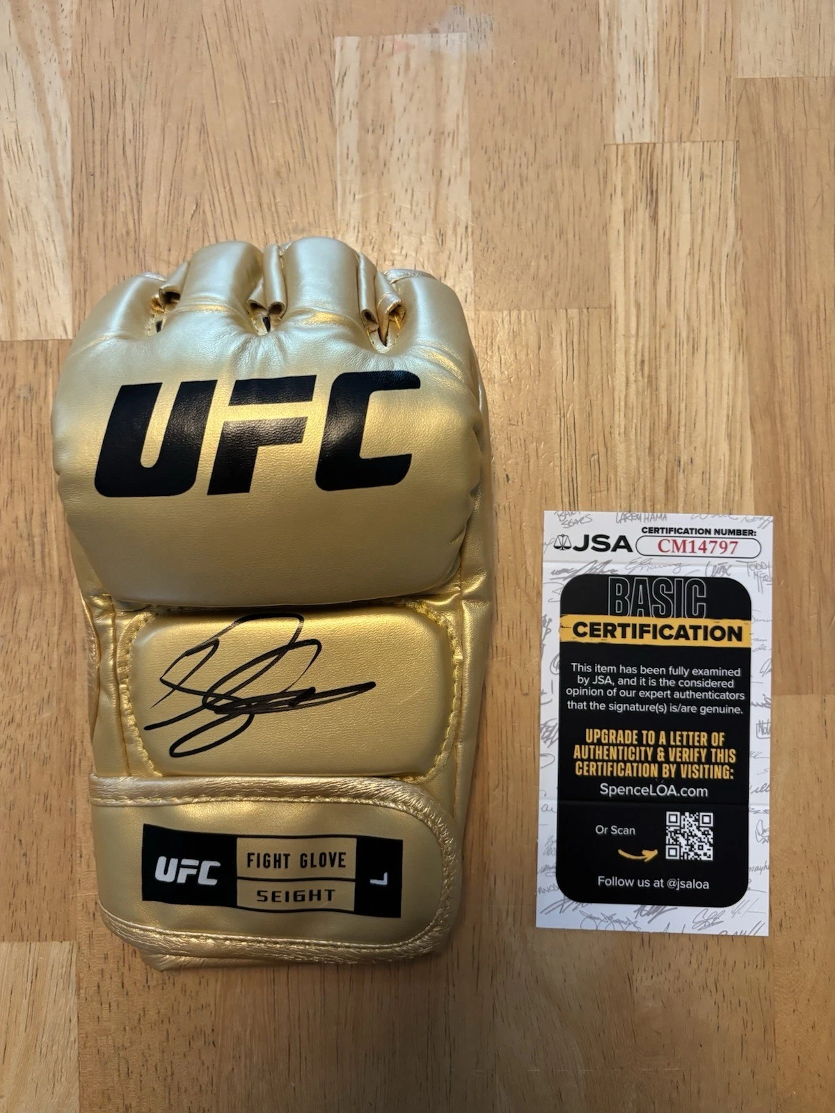 Kelvin Gastelum SIGNED AUTOGRAPHED UFC GLOVE MMA FIGHTER GOLD JSA