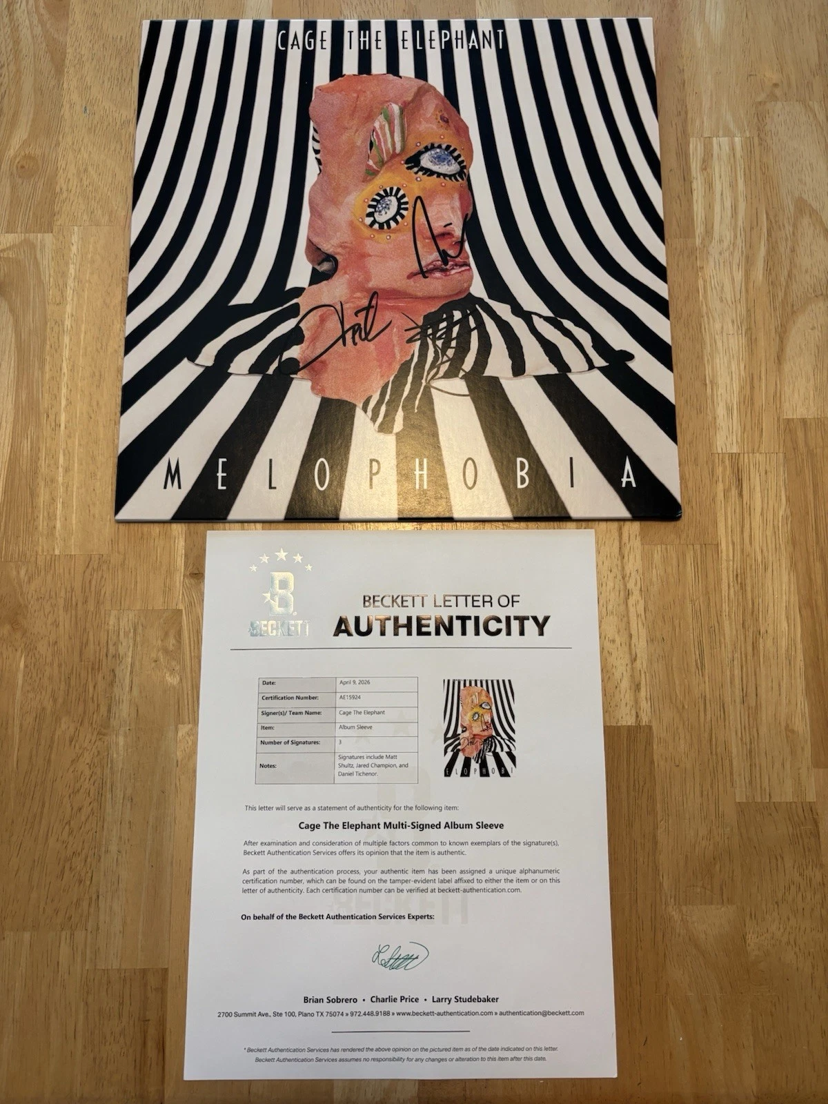 CAGE THE ELEPHANT Signed Autographed “MELOPHOBIA” VINYL BECKETT COA
