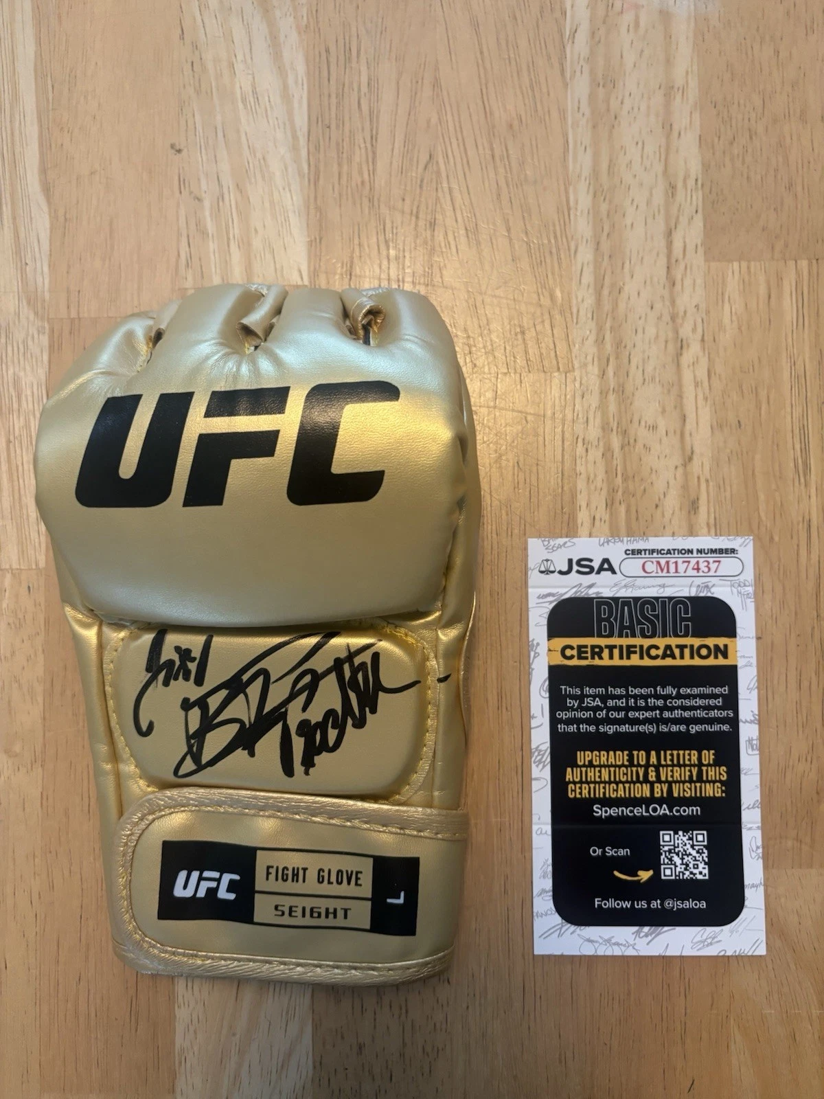 Jiri Prochazka  Autographed Signed Gold UFC MMA Glove JSA Coa Rare. BJP