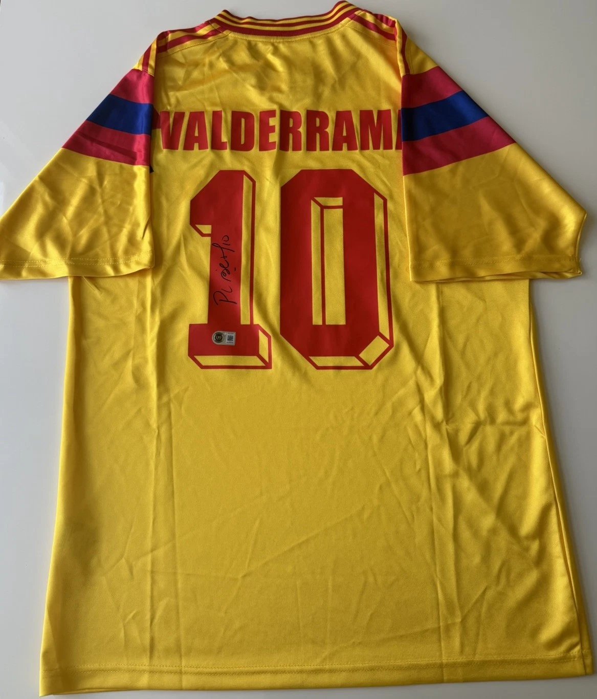 Carlos Pibe Valderrama Autographed Colombia Soccer Jersey Rare Beckett