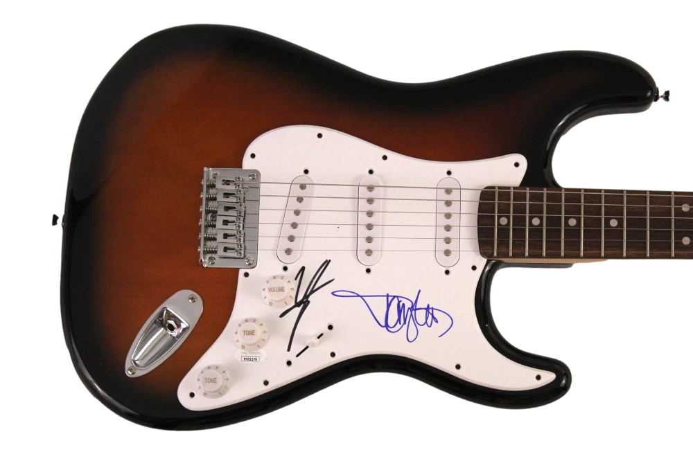 VINCE NEIL & TOMMY LEE SIGNED AUTOGRAPH FENDER ELECTRIC GUITAR - MOTELY CRUE JSA