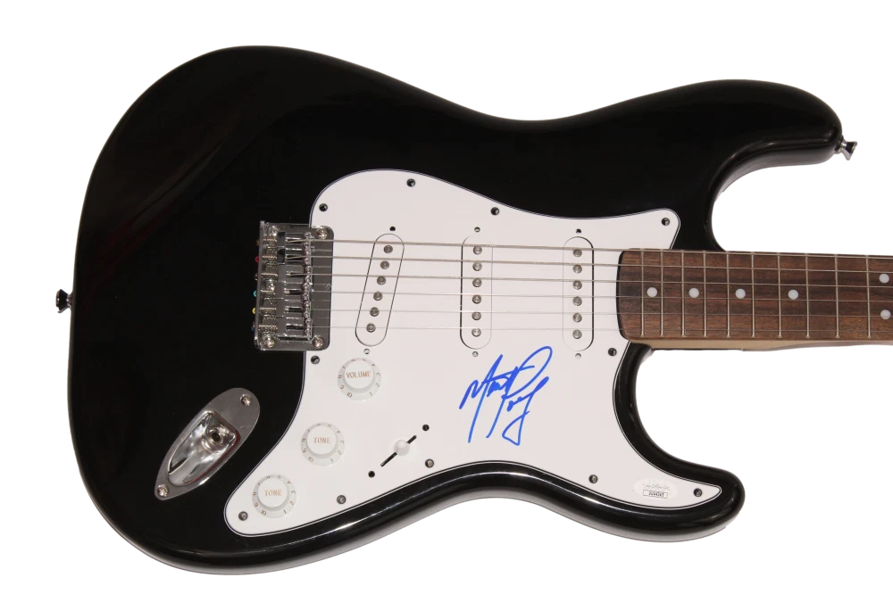 MEAT LOAF SIGNED AUTOGRAPH BLACK FENDER ELECTRIC GUITAR BAT OUT OF HELL JSA COA